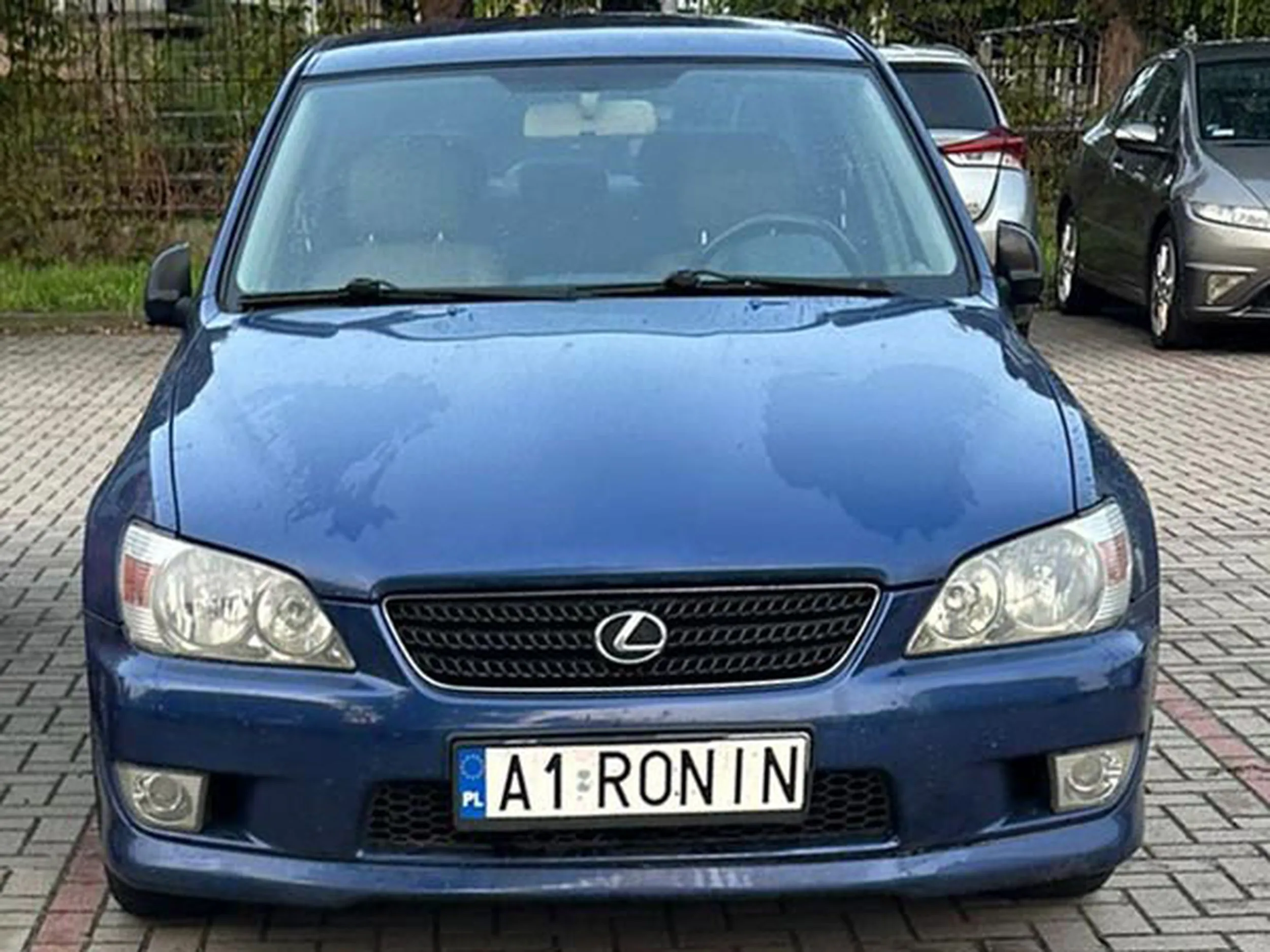 Fajny numer, blacha A1 RONIN