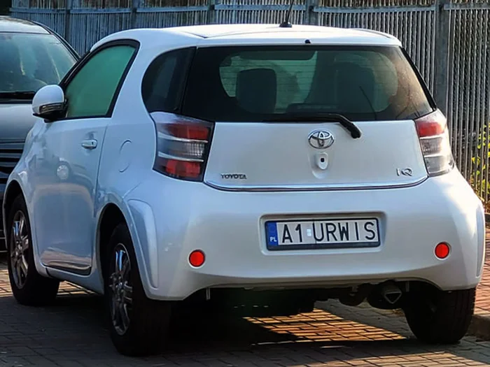 Fajny numer, blacha A1 URWIS