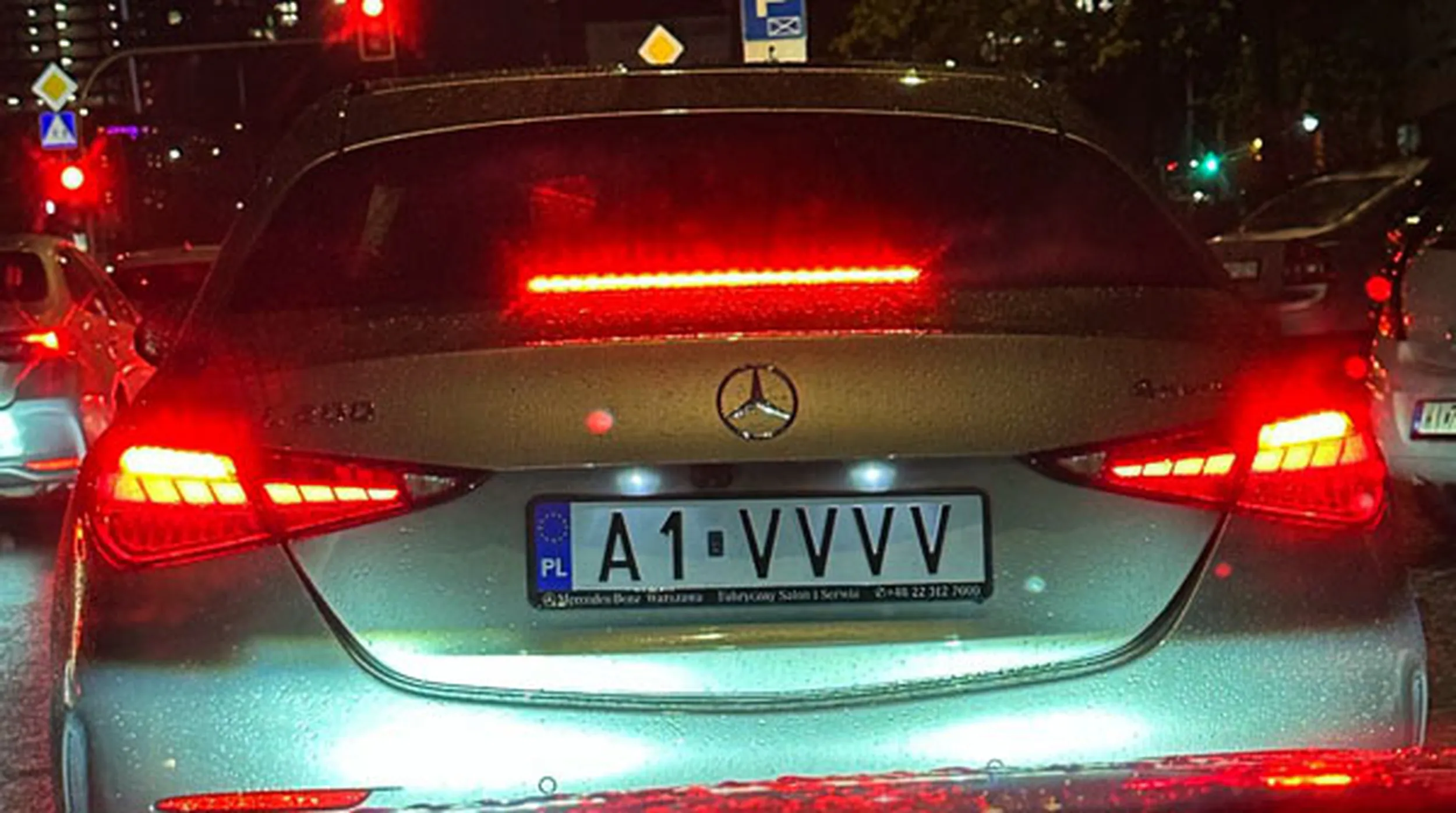 Fajny numer, blacha A1 VVVV