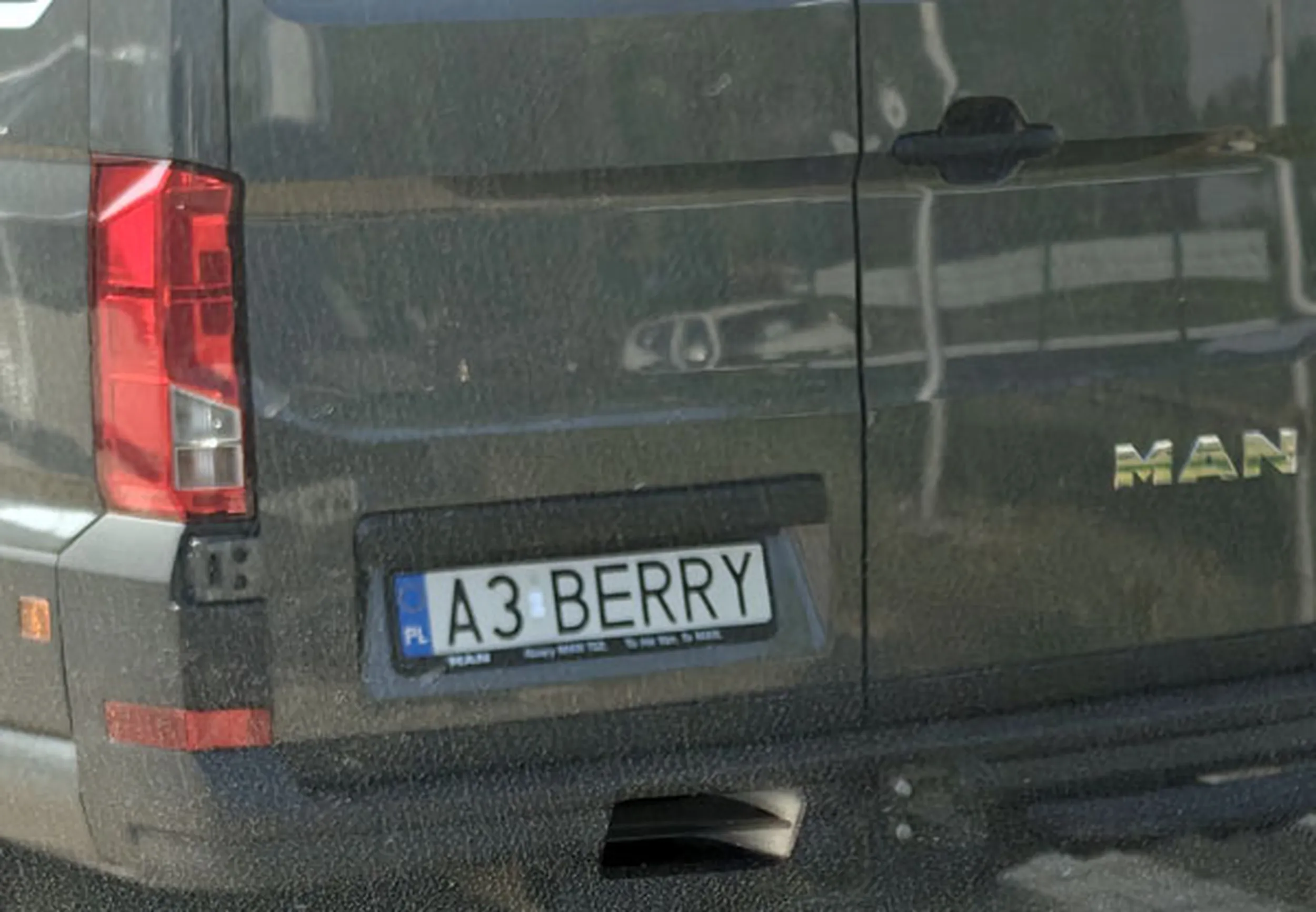 Fajny numer, blacha A3 BERRY