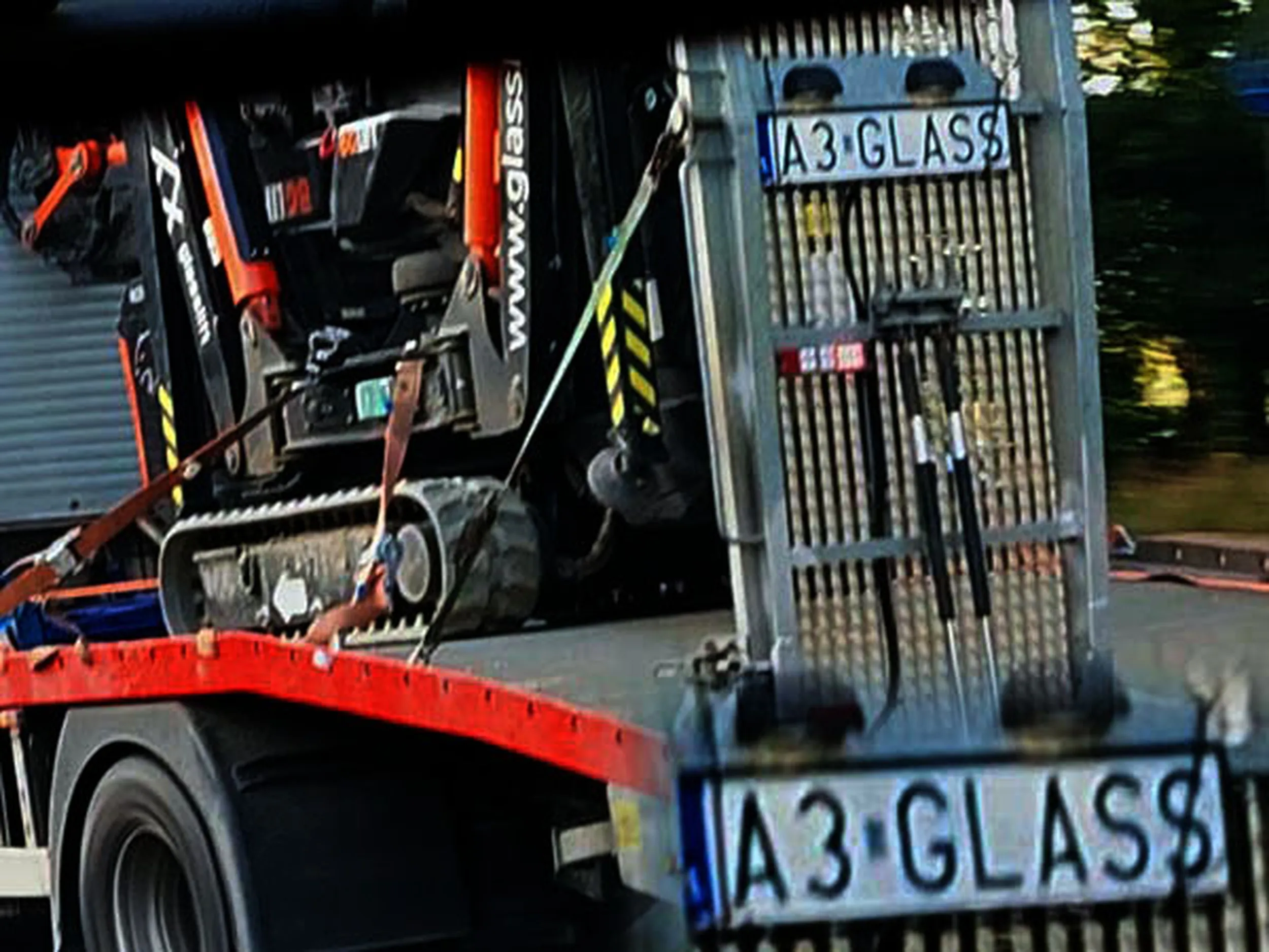 Fajny numer, blacha A3 GLASS