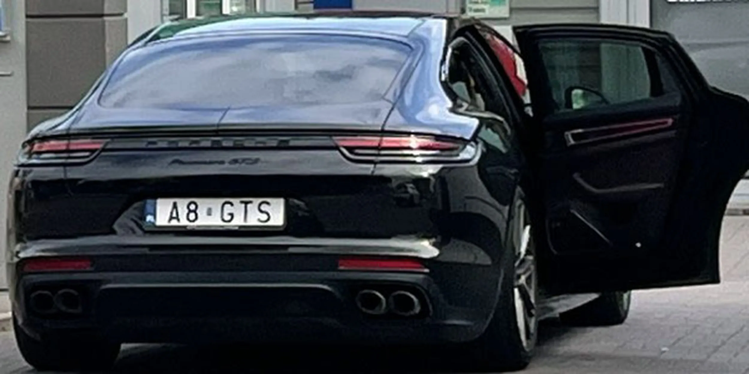 Fajny numer, blacha A8 GTS