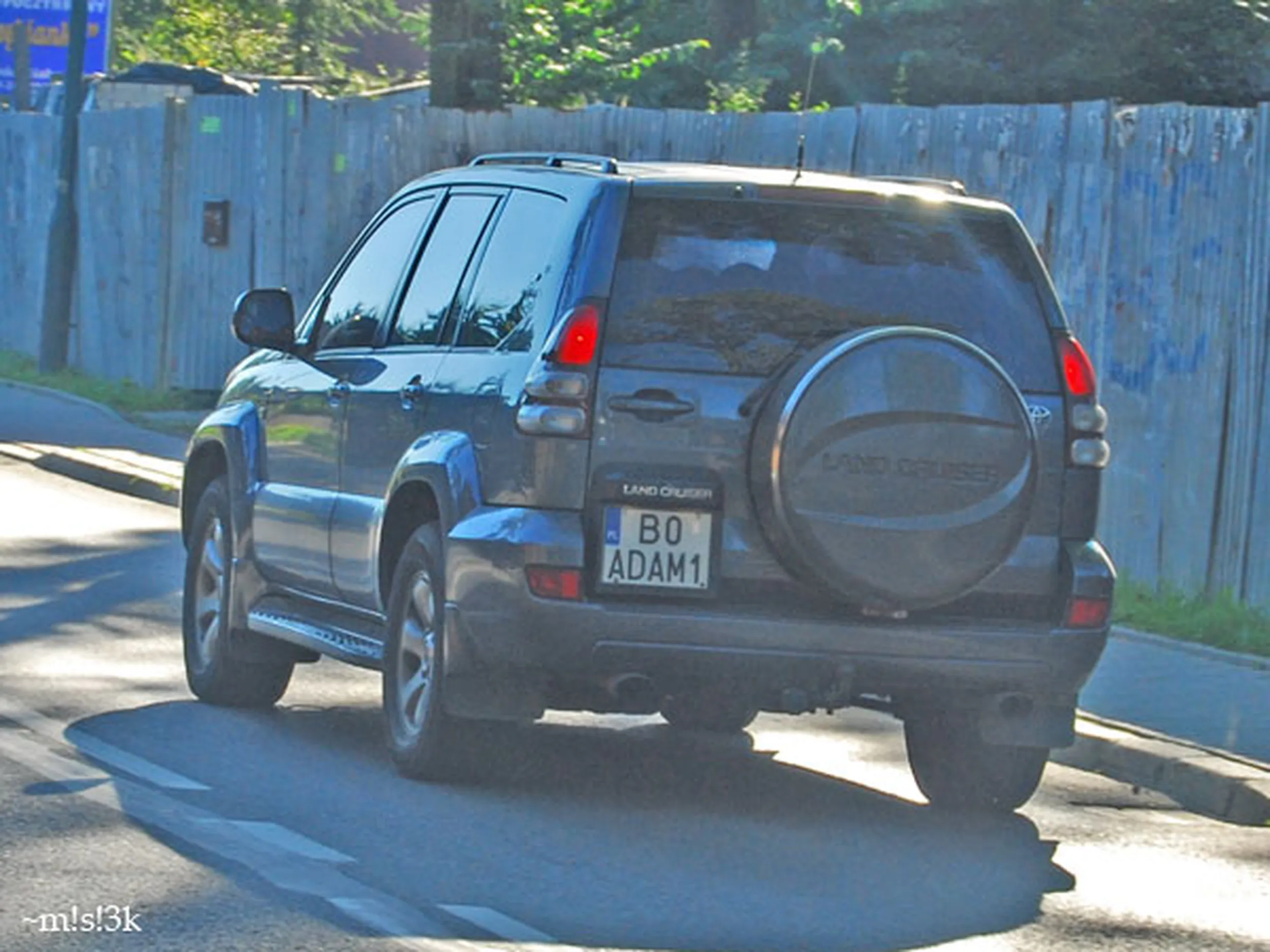 Fajny numer, blacha B0 ADAM1