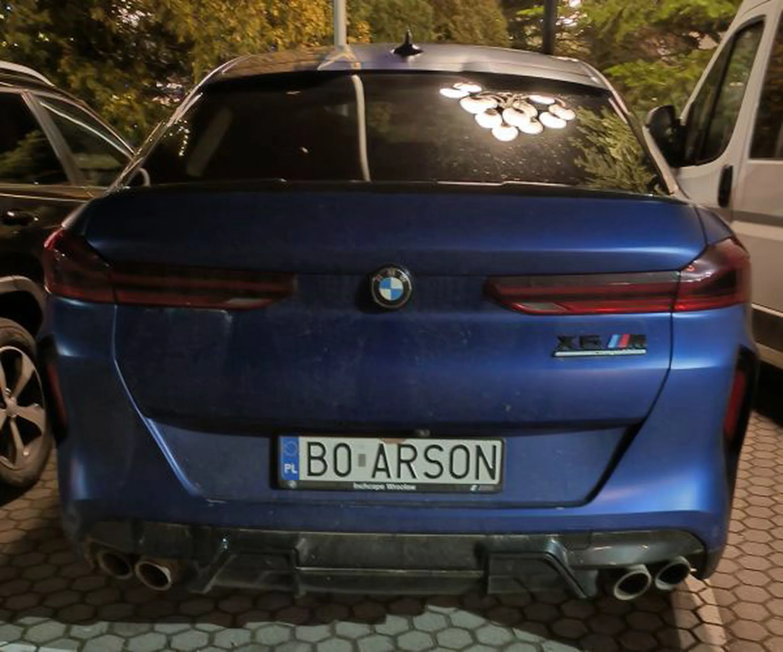 Fajny numer, blacha B0 ARSON