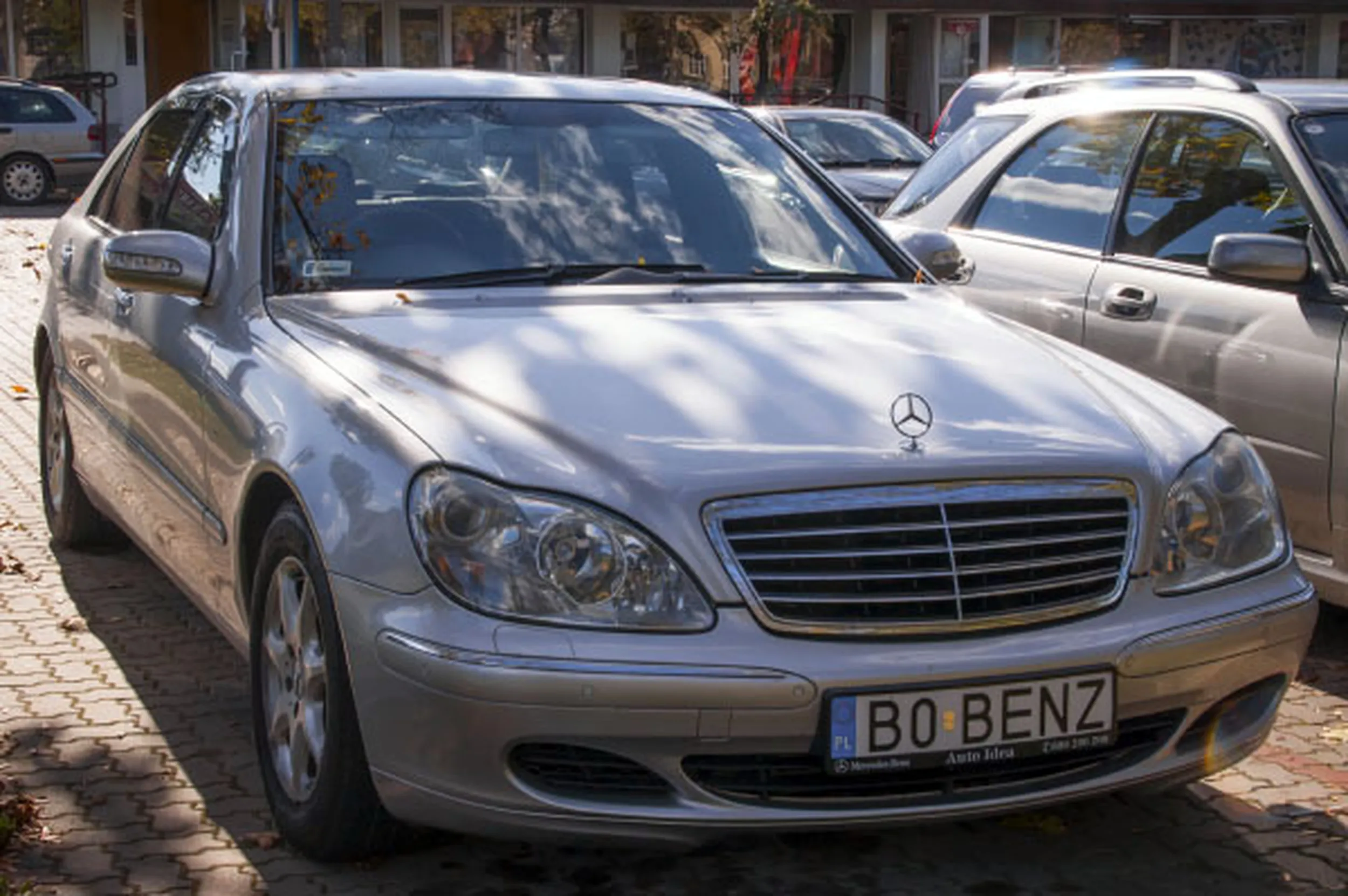 Fajny numer, blacha B0 BENZ