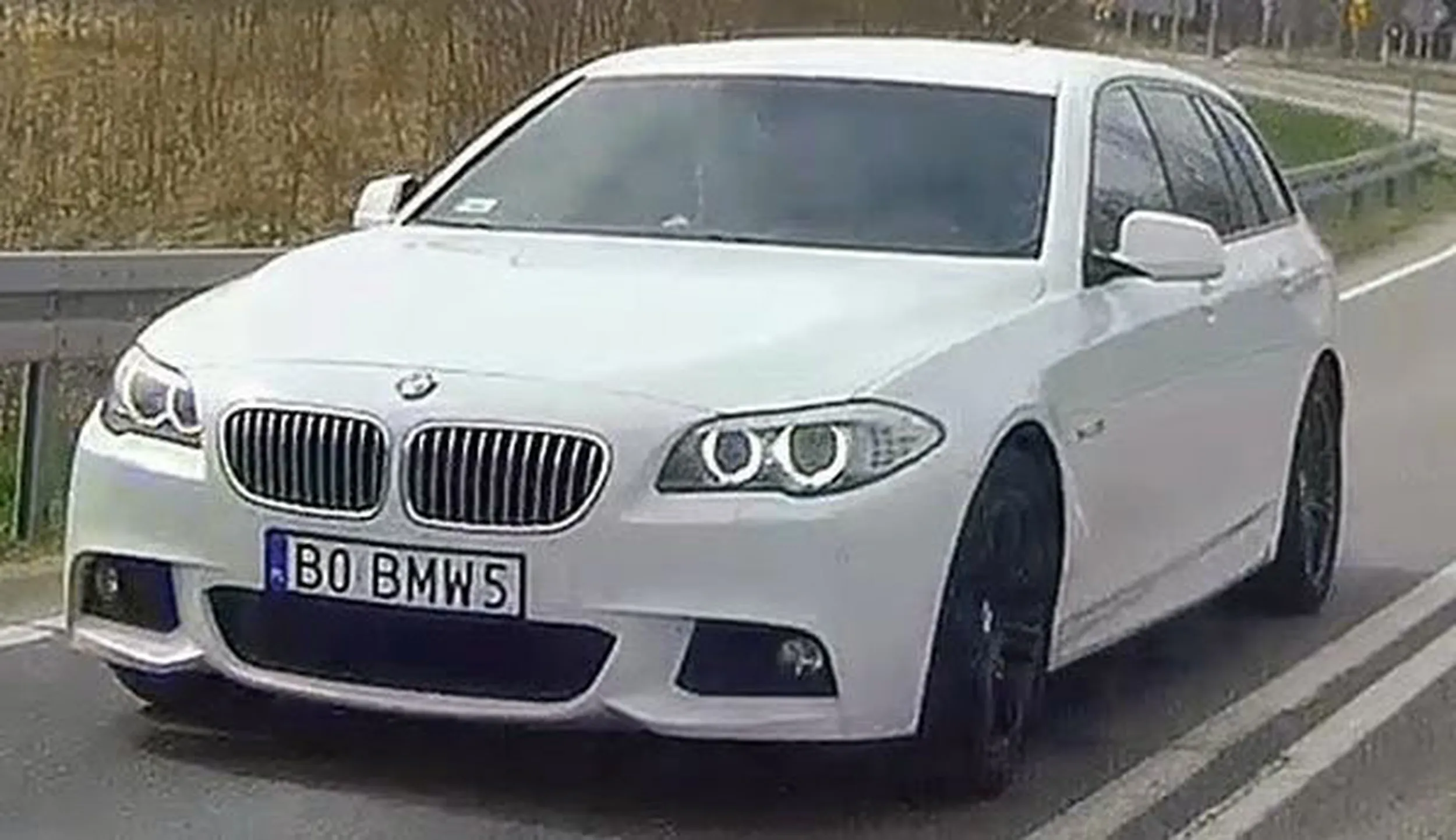 Fajny numer, blacha B0 BMW5