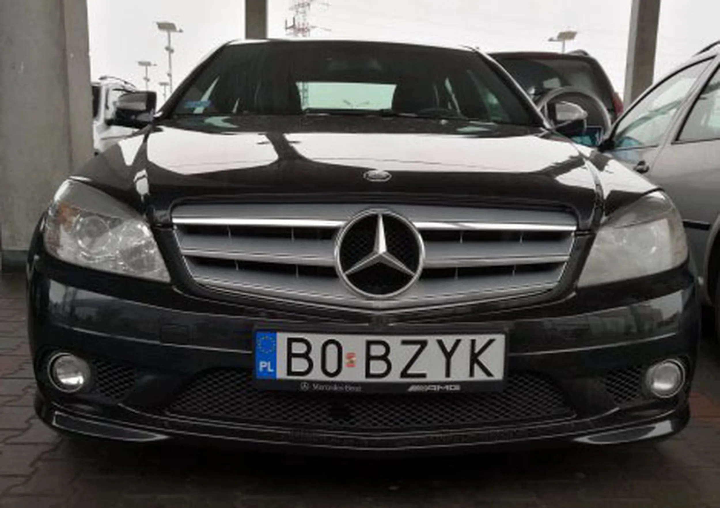 Fajny numer, blacha B0 BZYK