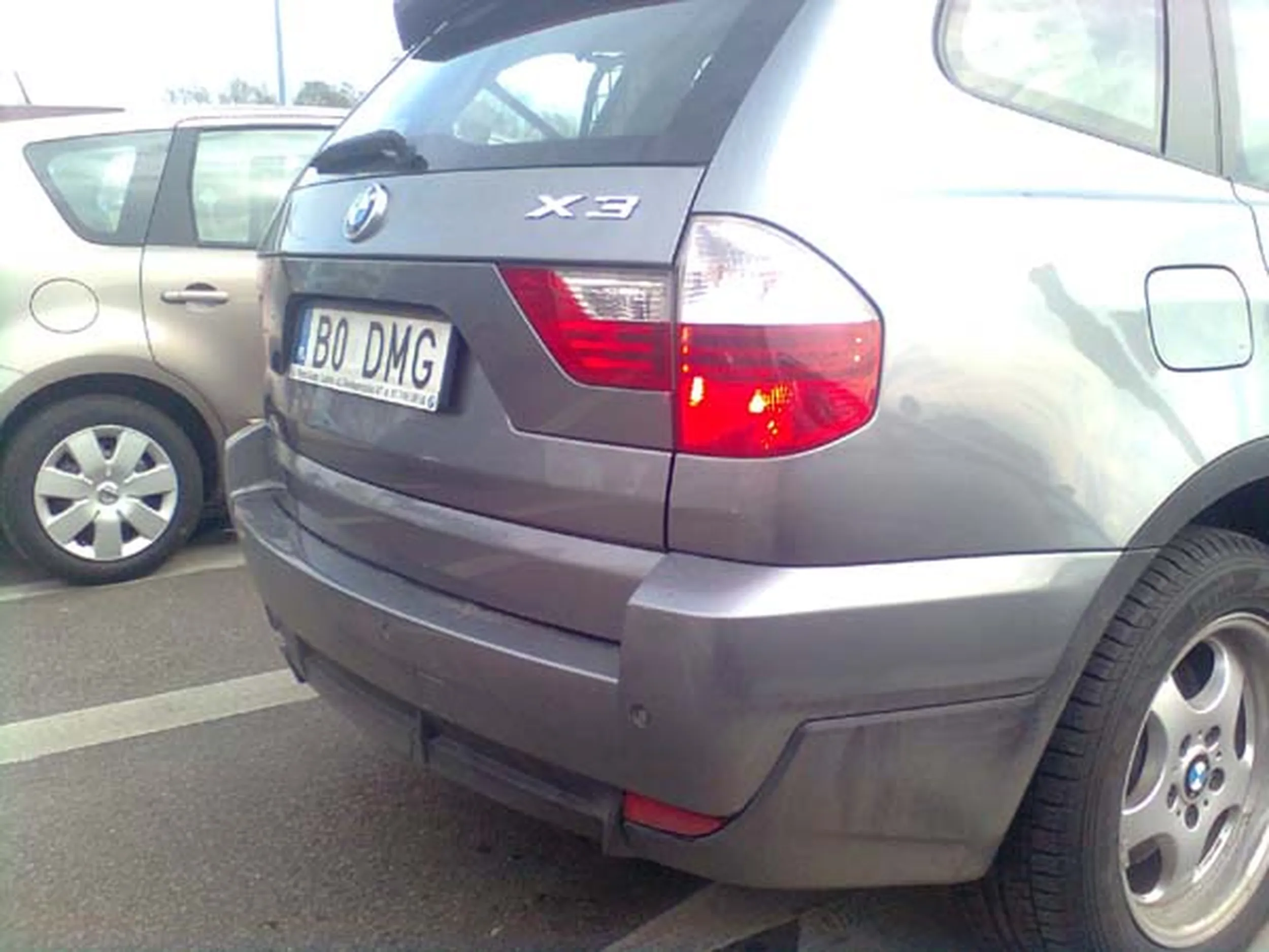 Fajny numer, blacha B0 DMG