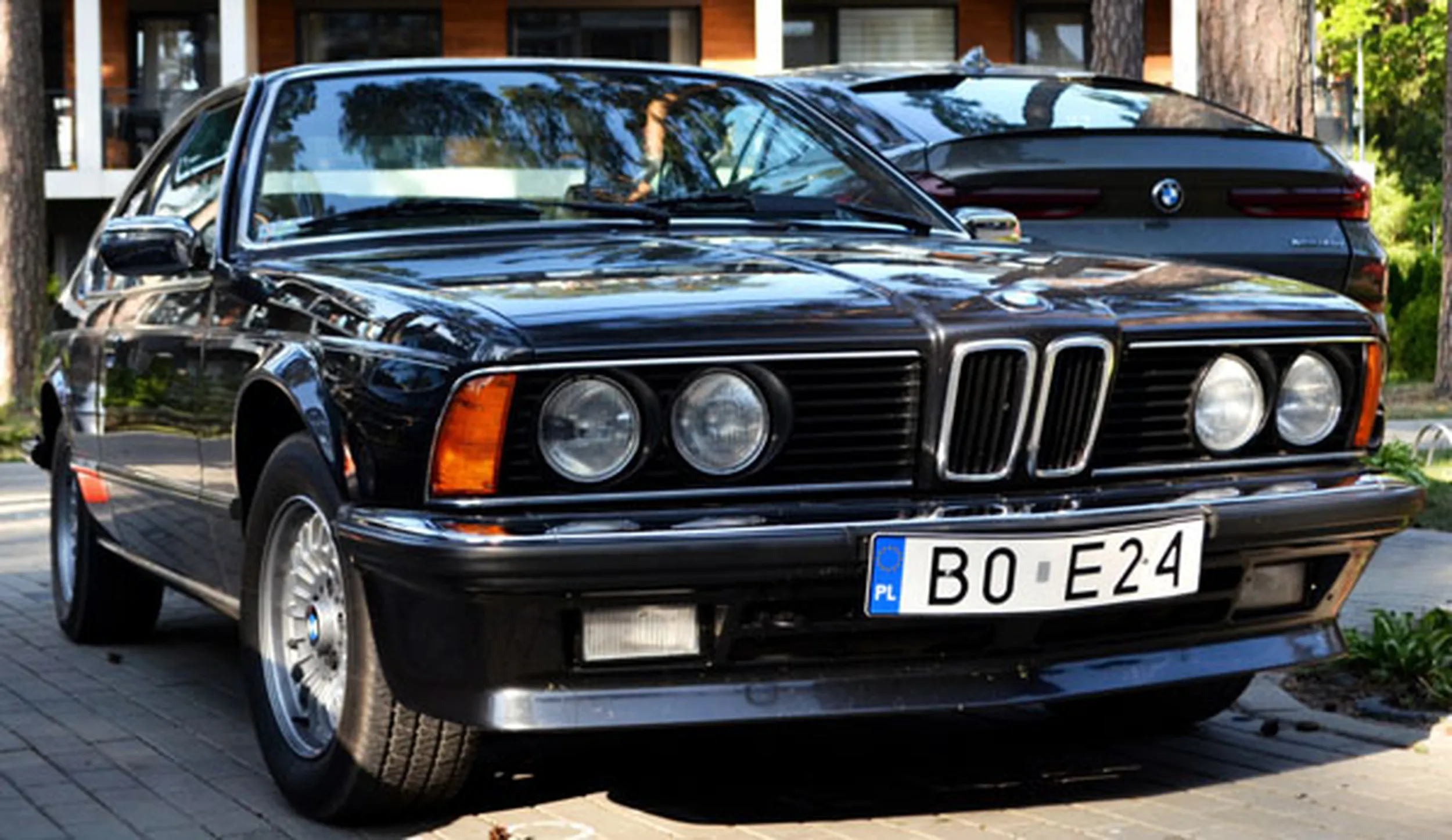 Fajny numer, blacha B0 E24