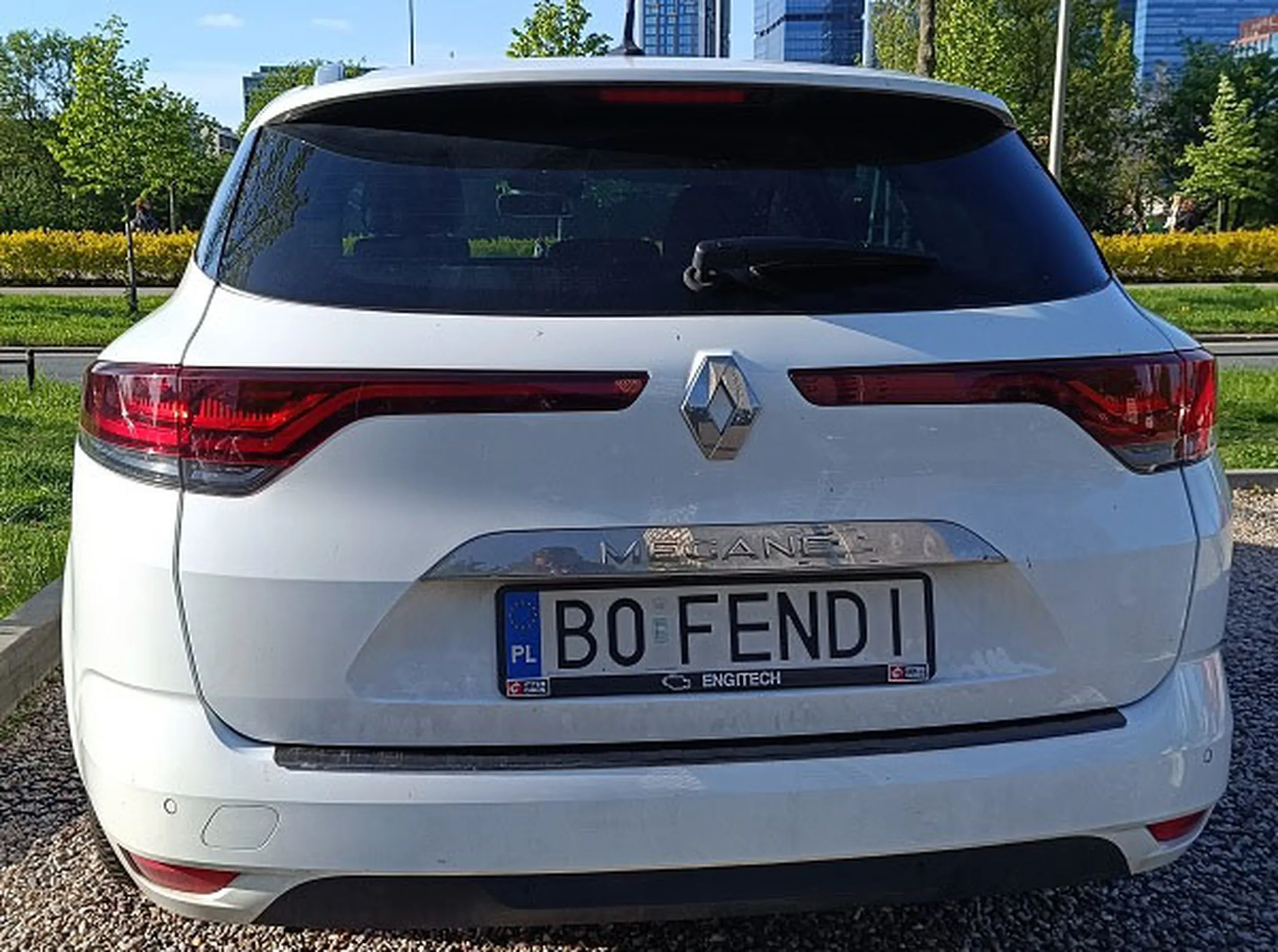 Fajny numer, blacha B0 FENDI