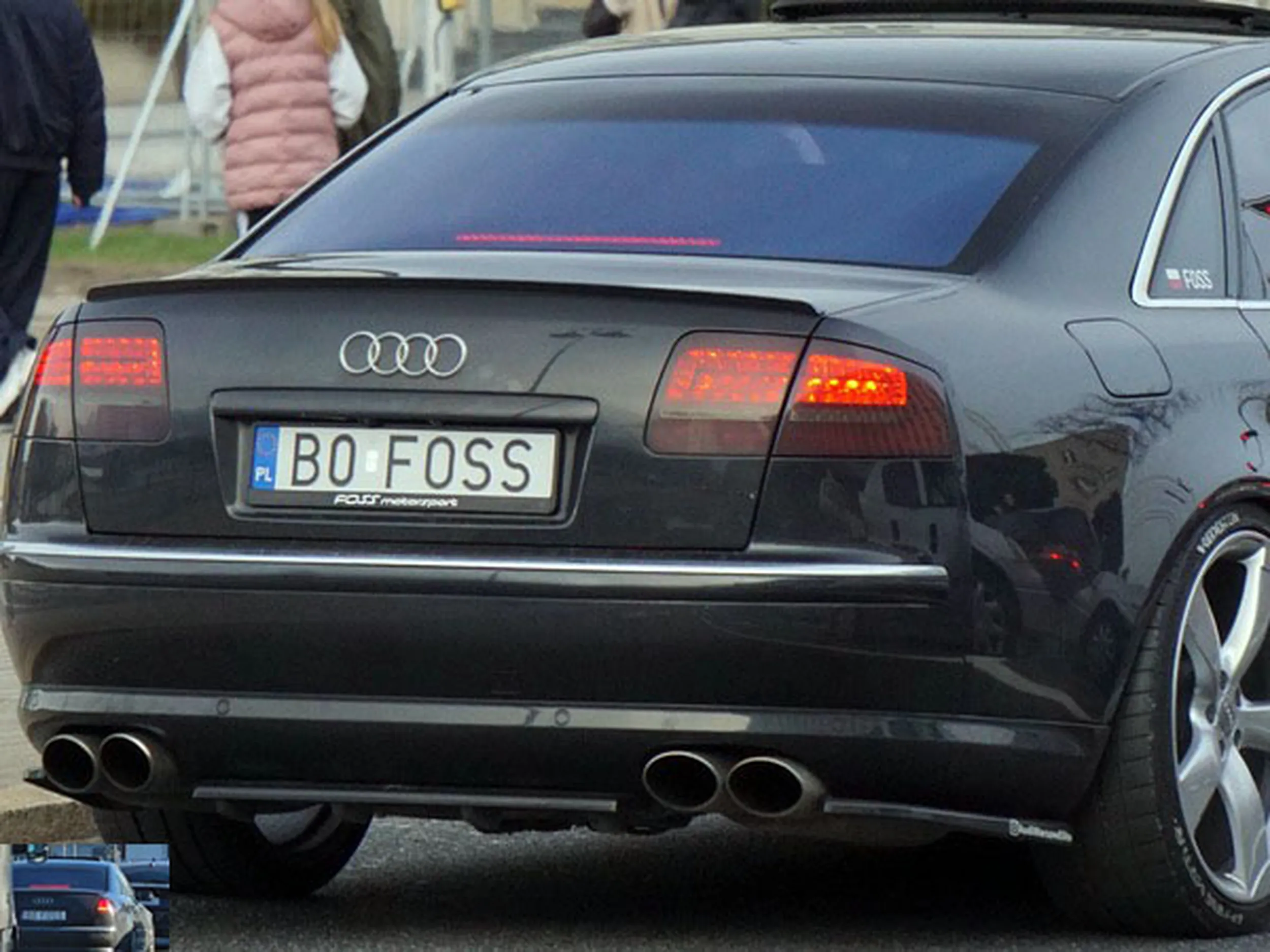 Fajny numer, blacha B0 FOSS