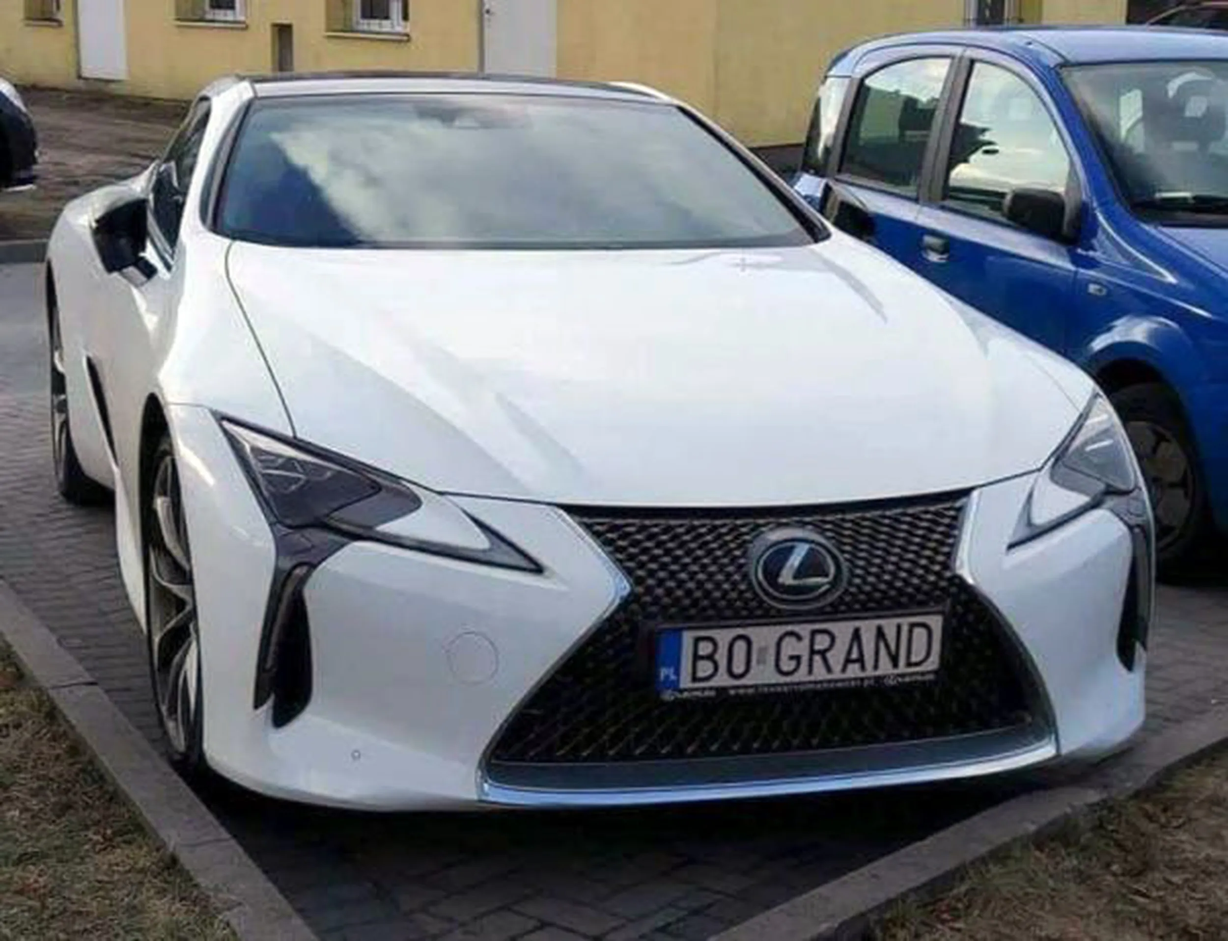 Fajny numer, blacha B0 GRAND