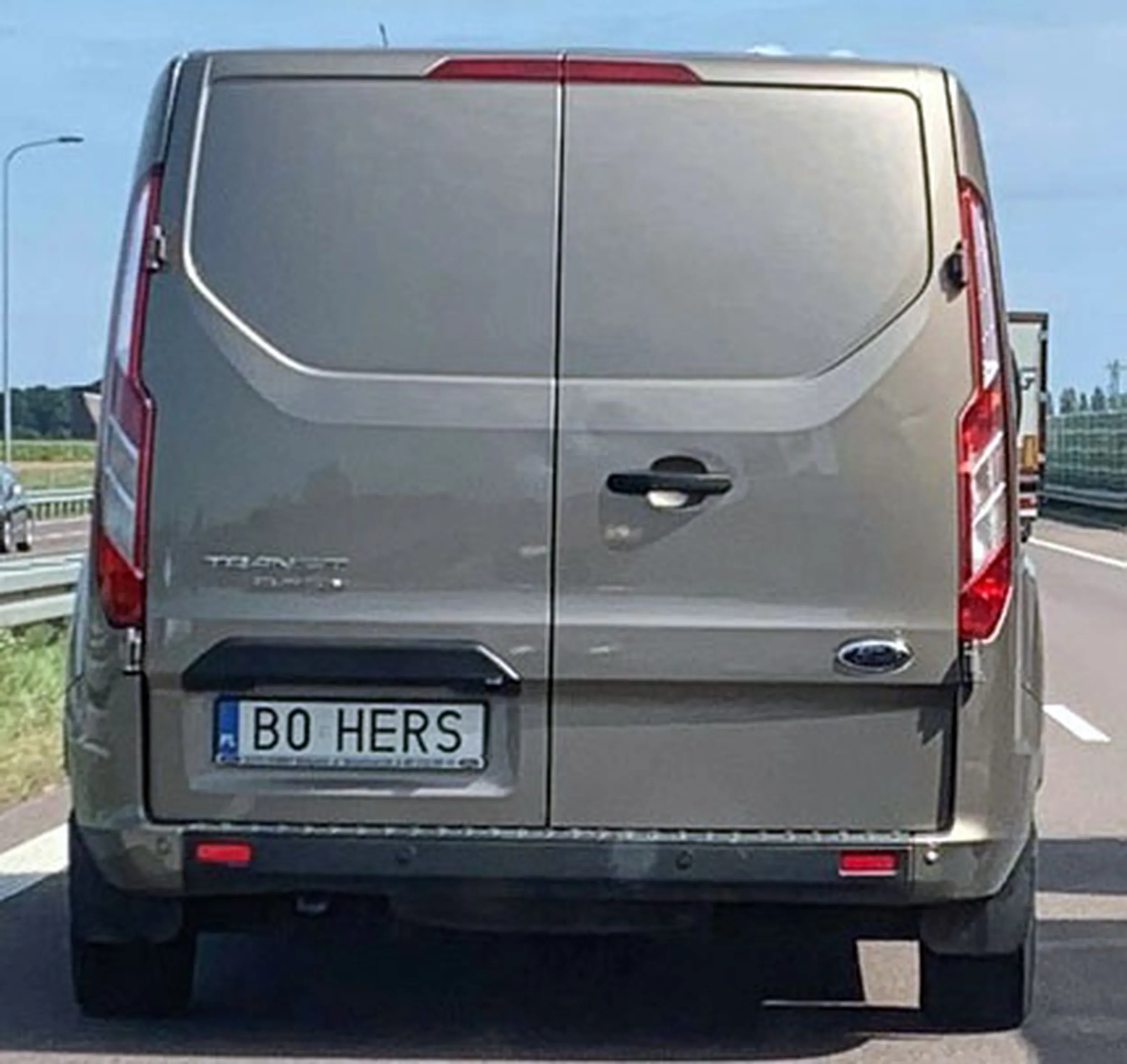 Fajny numer, blacha B0 HERS