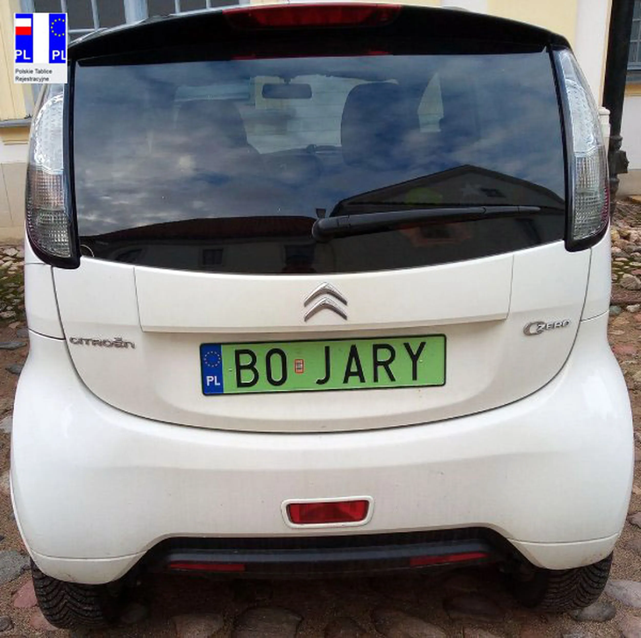 Fajny numer, blacha B0 JARY