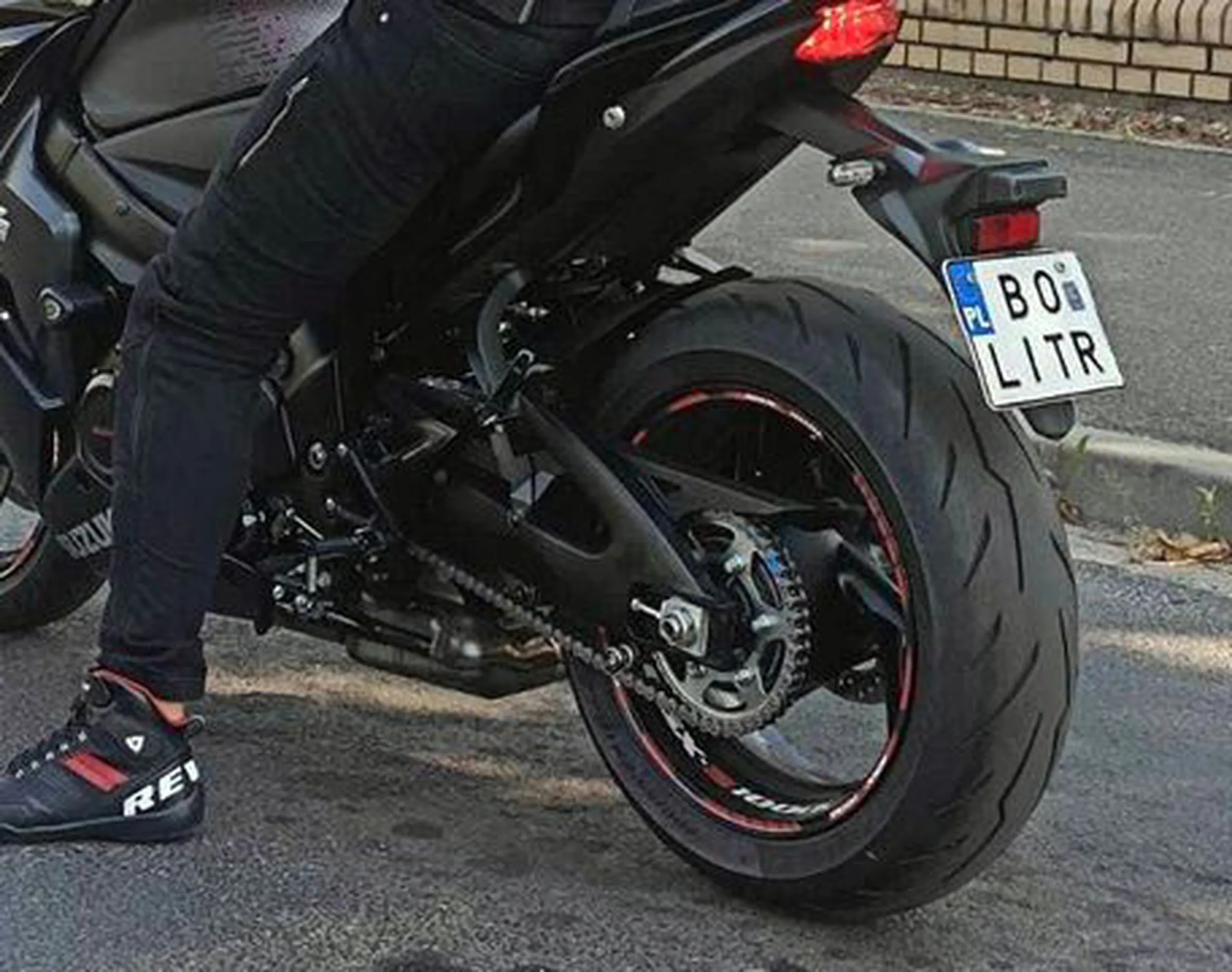 Fajny numer, blacha B0 LITR