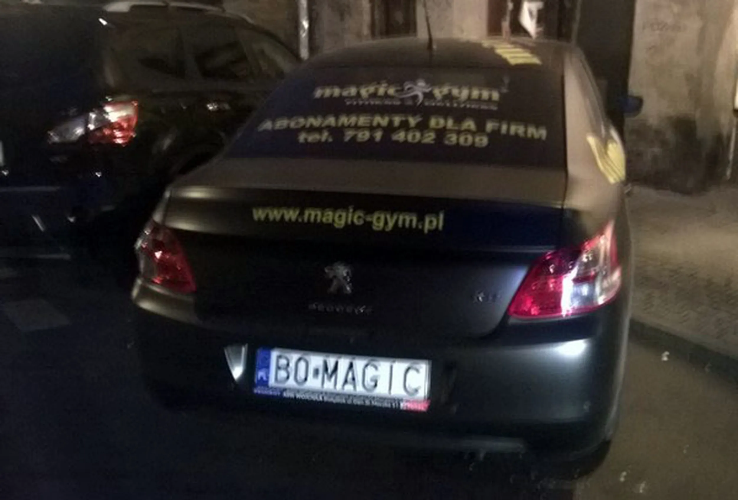 Fajny numer, blacha B0 MAGIC