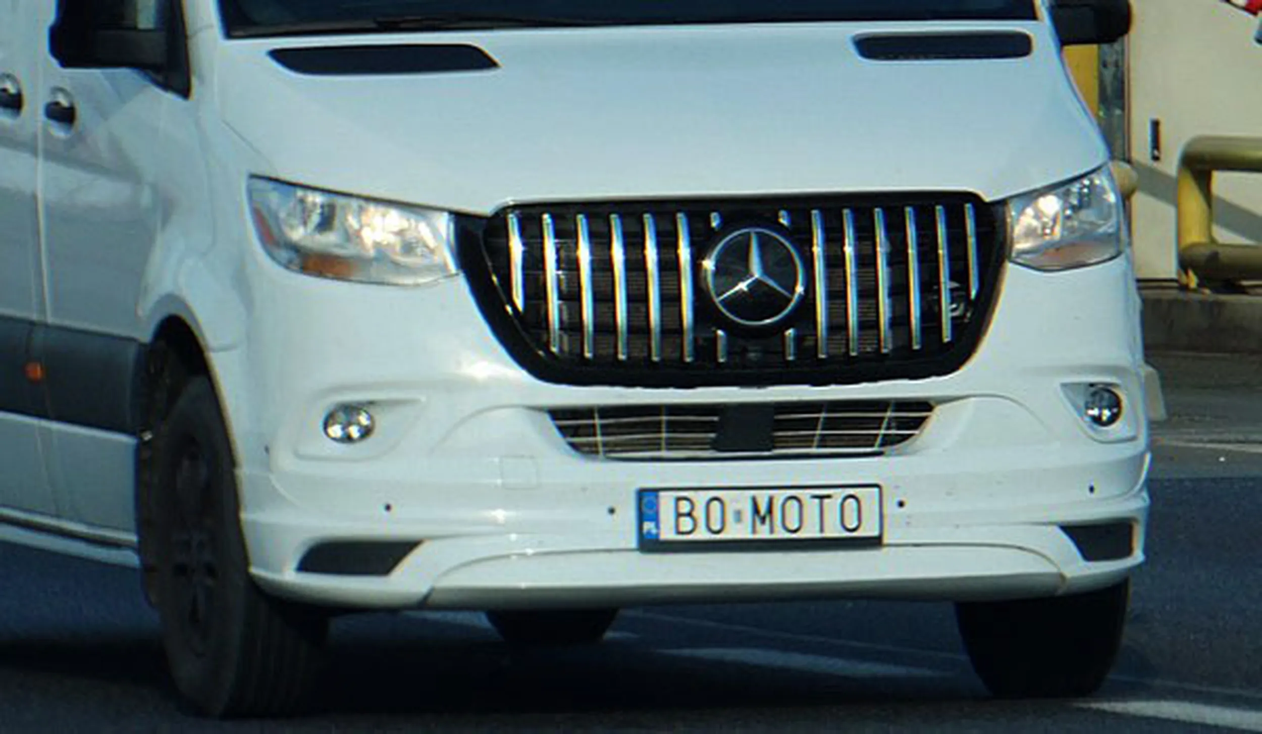 Fajny numer, blacha B0 MOTO