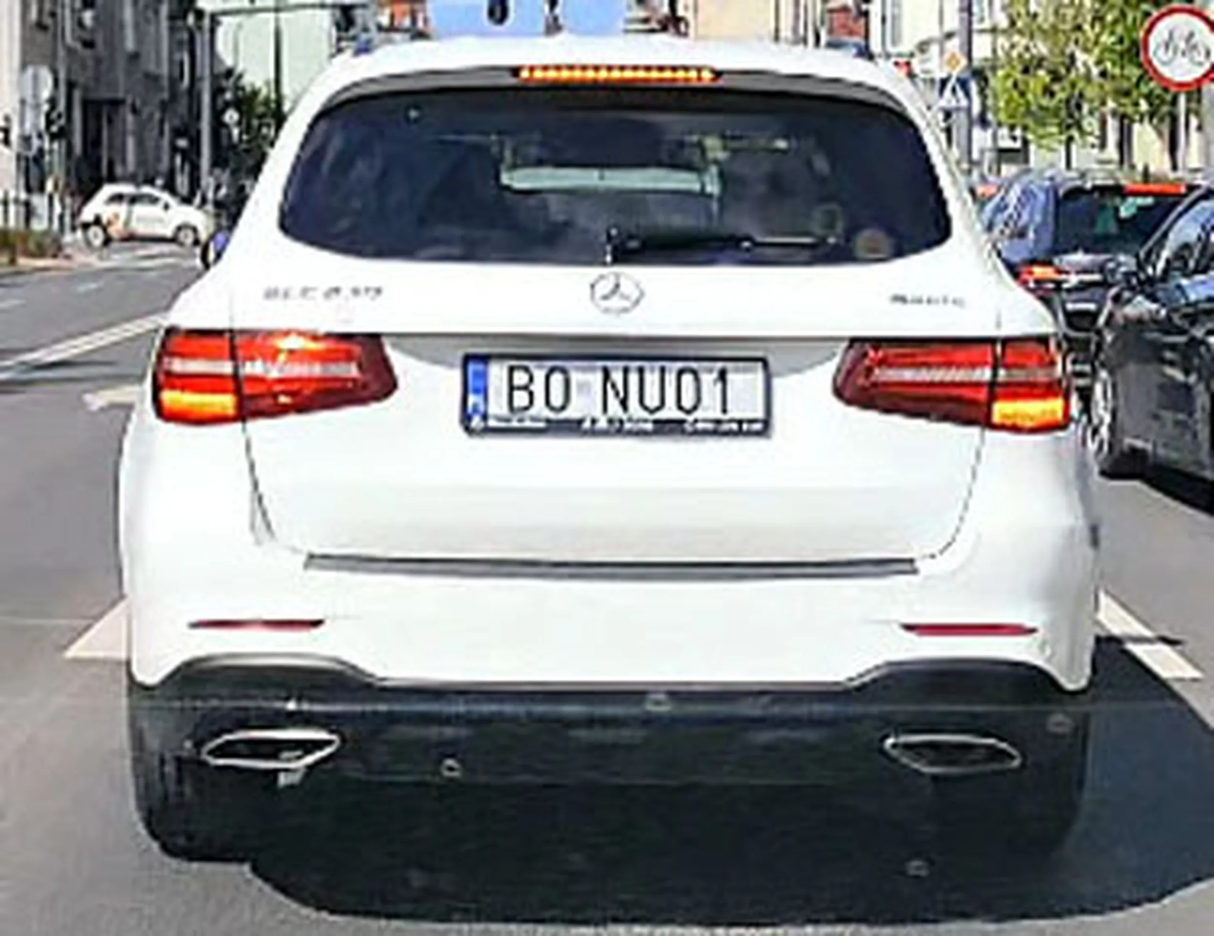 Fajny numer, blacha B0 NU01