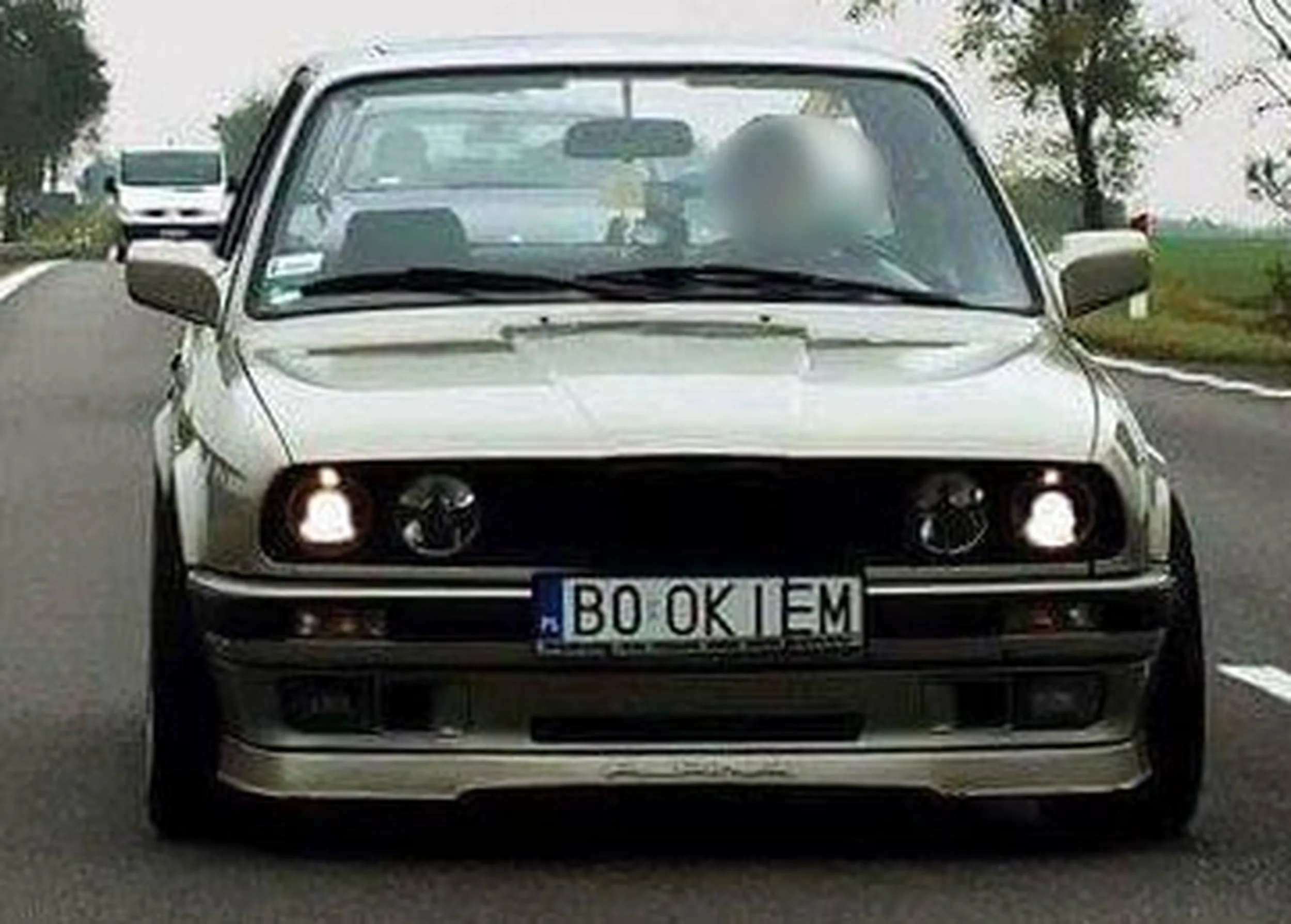 Fajny numer, blacha B0 OKIEM