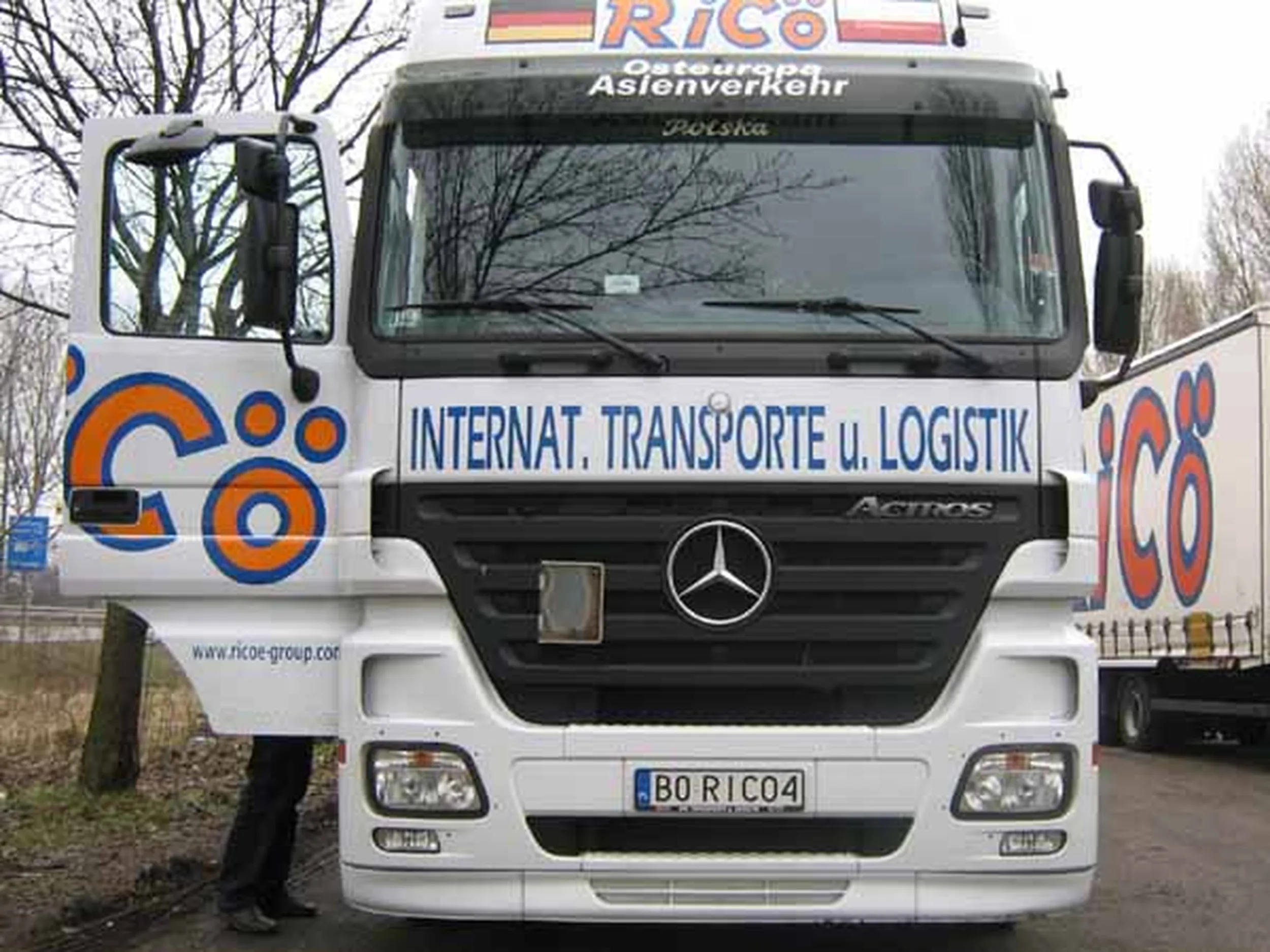 Fajny numer, blacha B0 RICO4