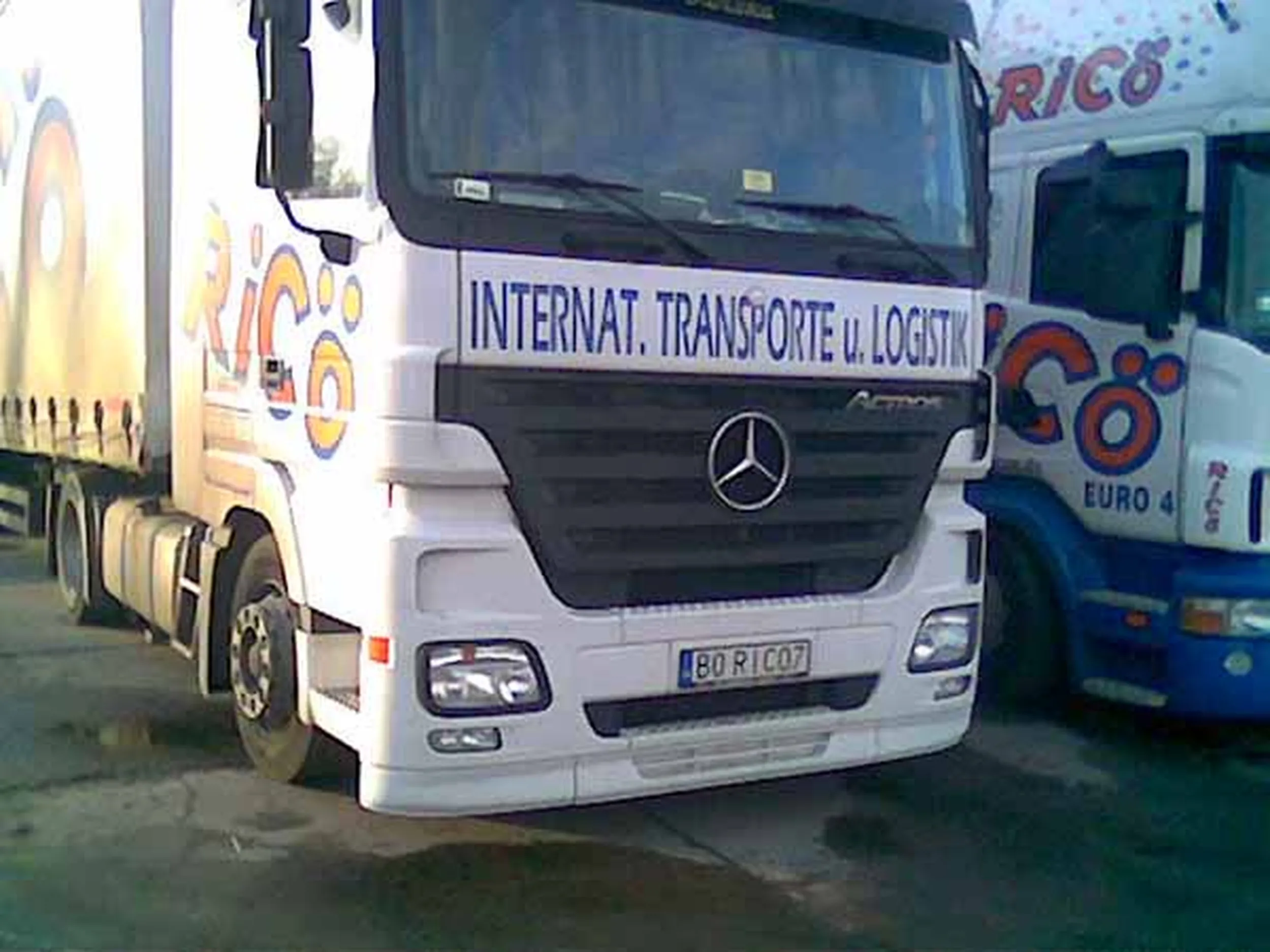 Fajny numer, blacha B0 RICO7