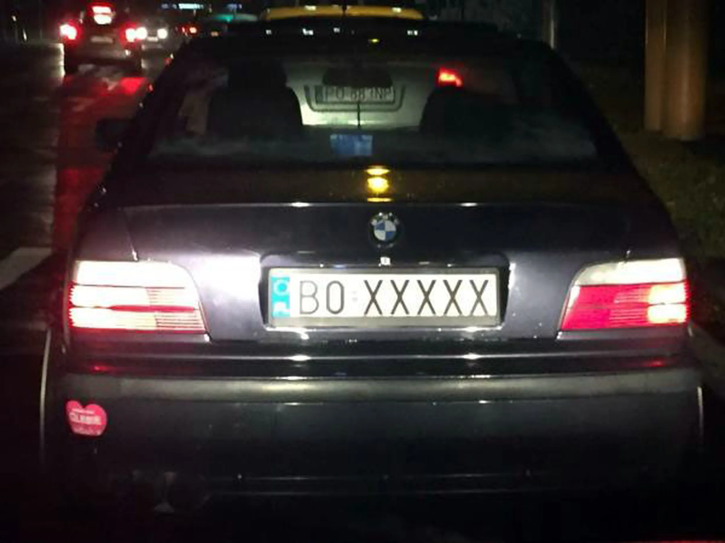 Fajny numer, blacha B0 XXXXX