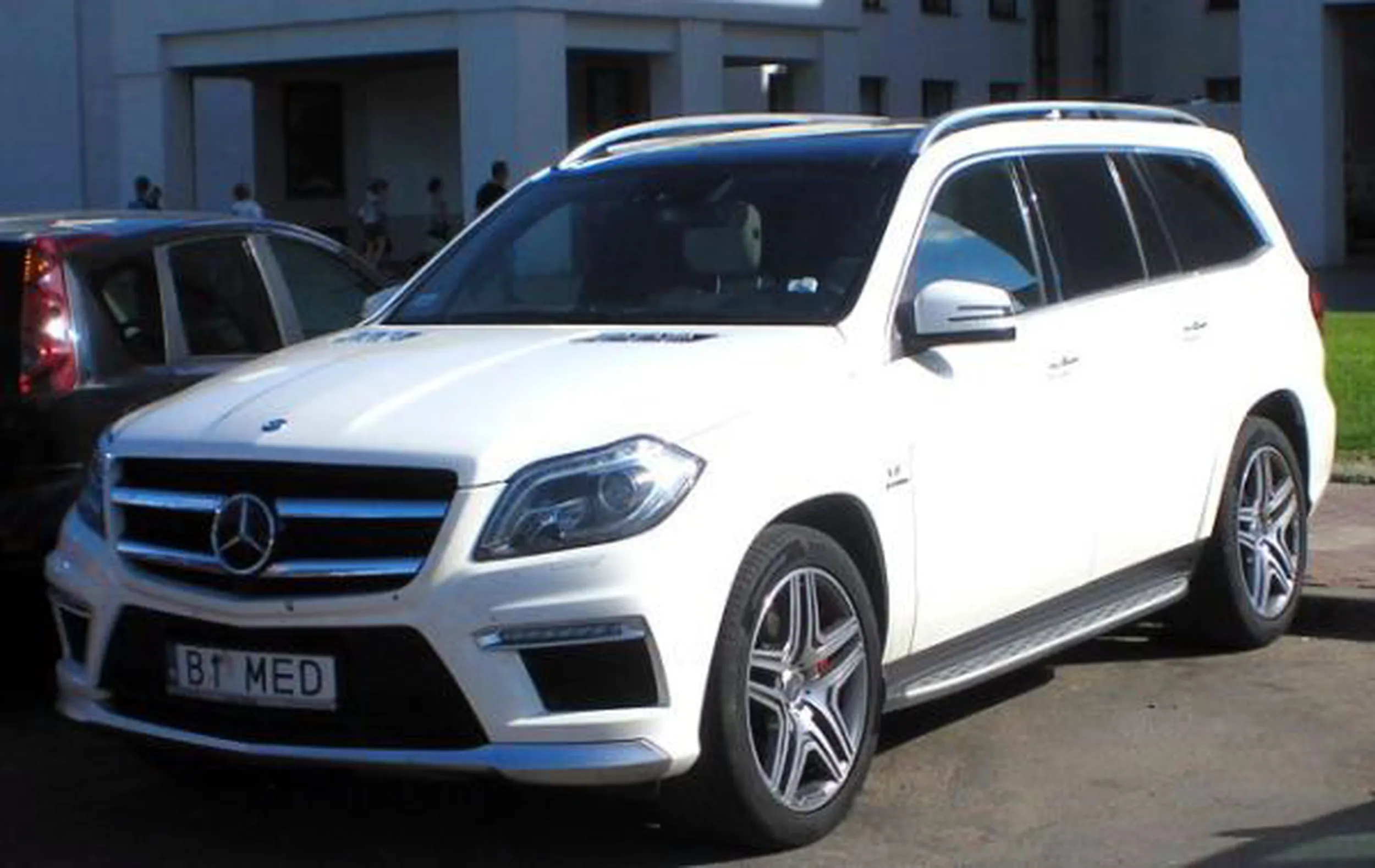 Fajny numer, blacha B1 MED