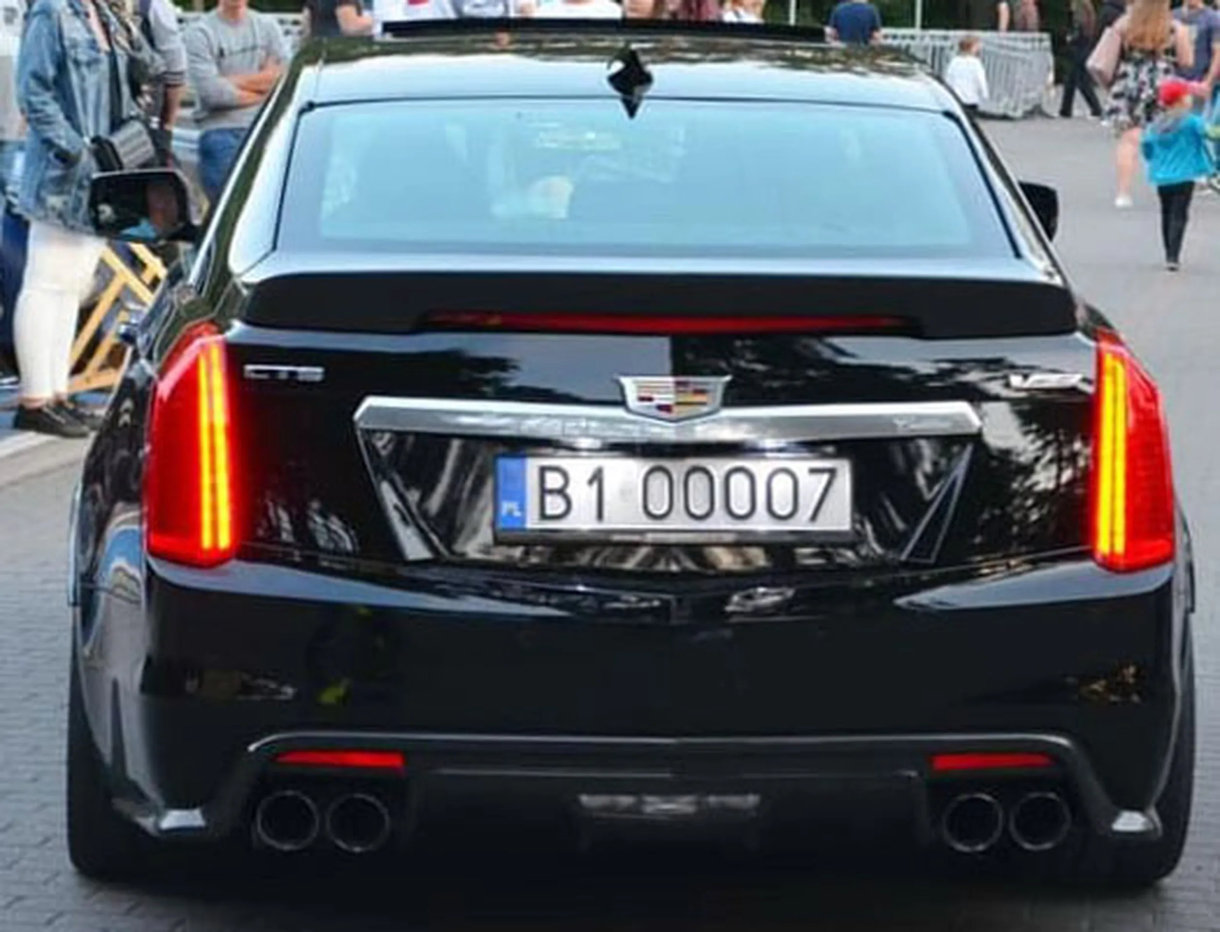 Fajny numer, blacha B1 OOOO7