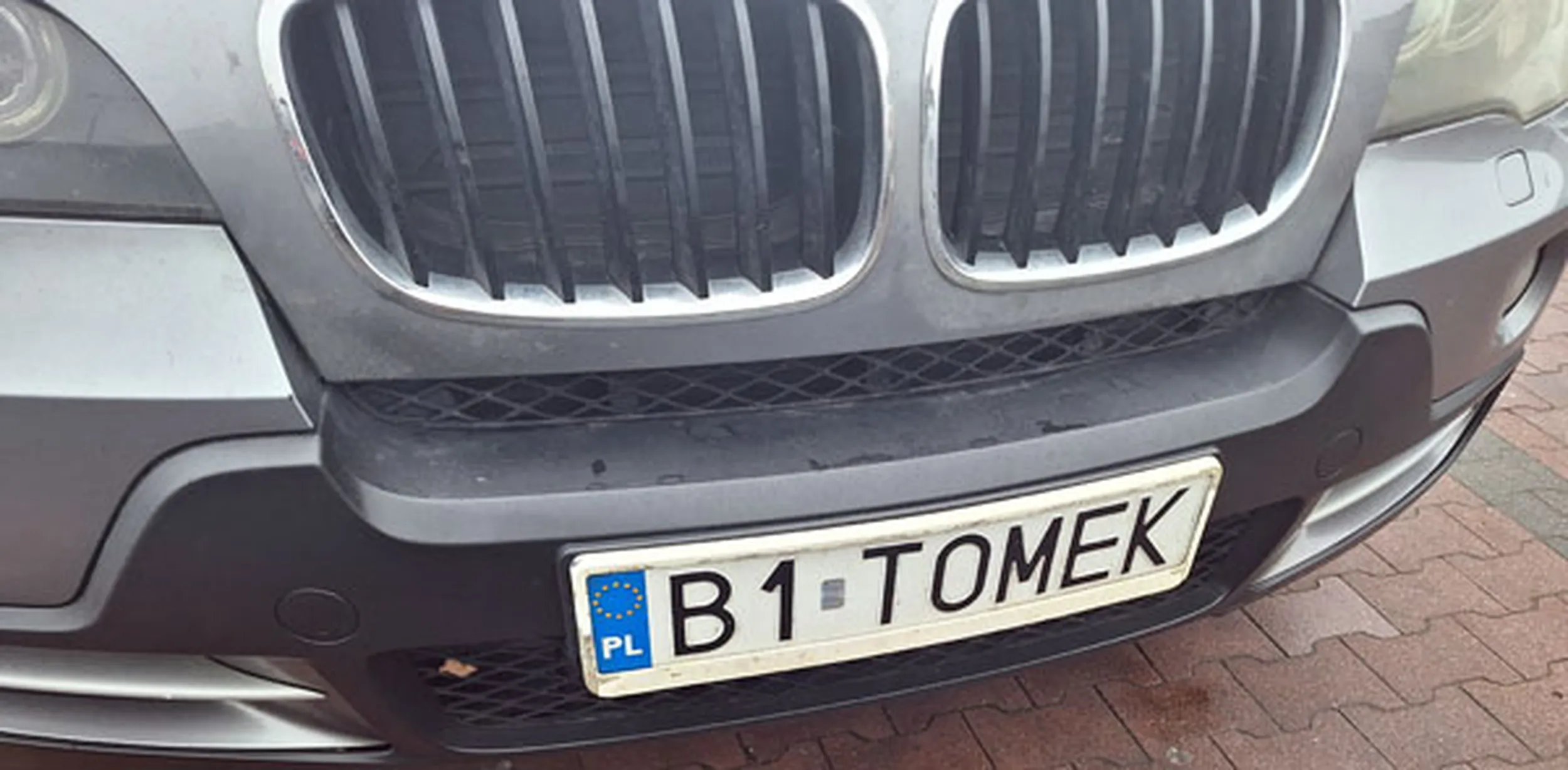 Fajny numer, blacha B1 TOMEK