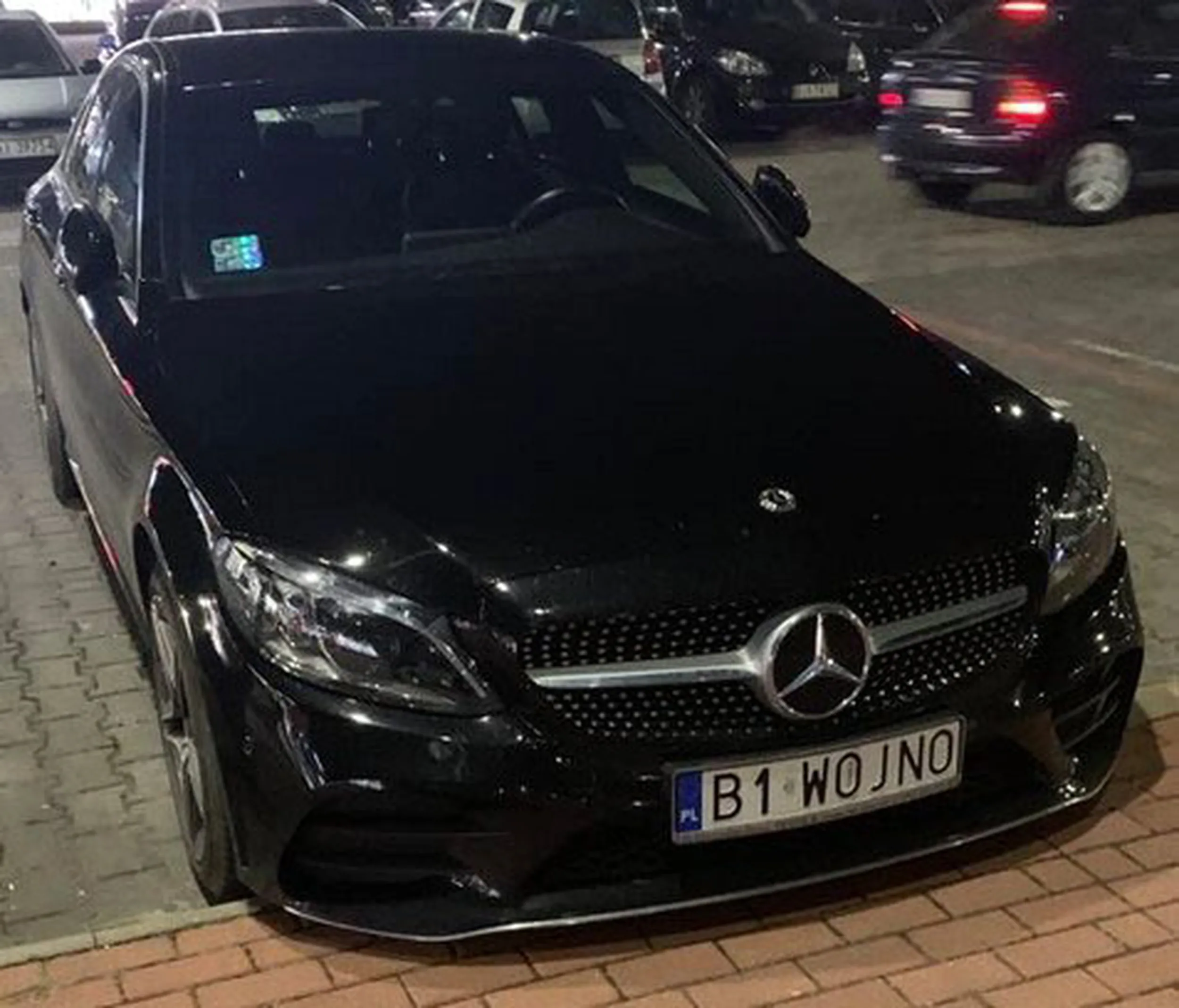 Fajny numer, blacha B1 WOJNO