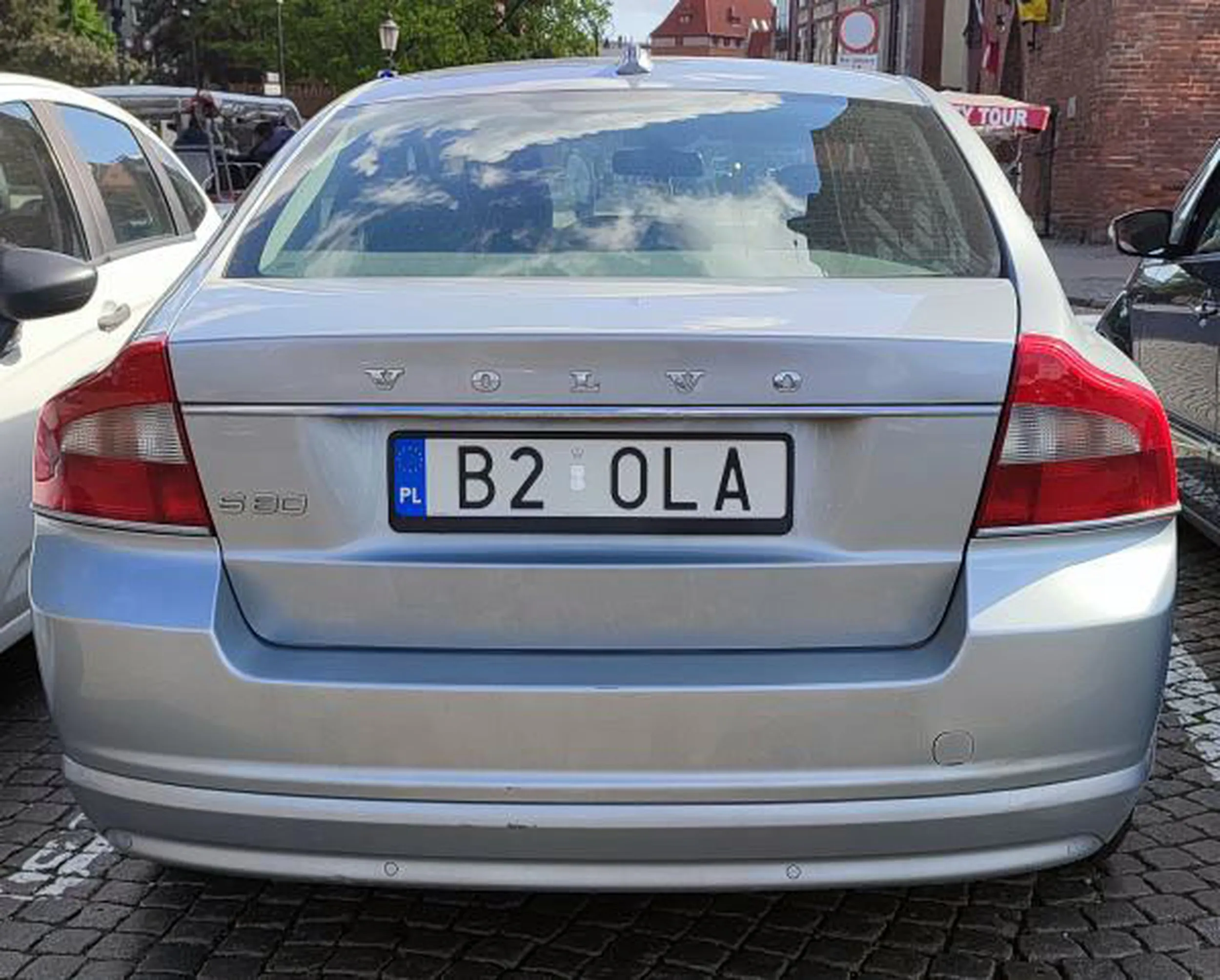 Fajny numer, blacha B2 OLA