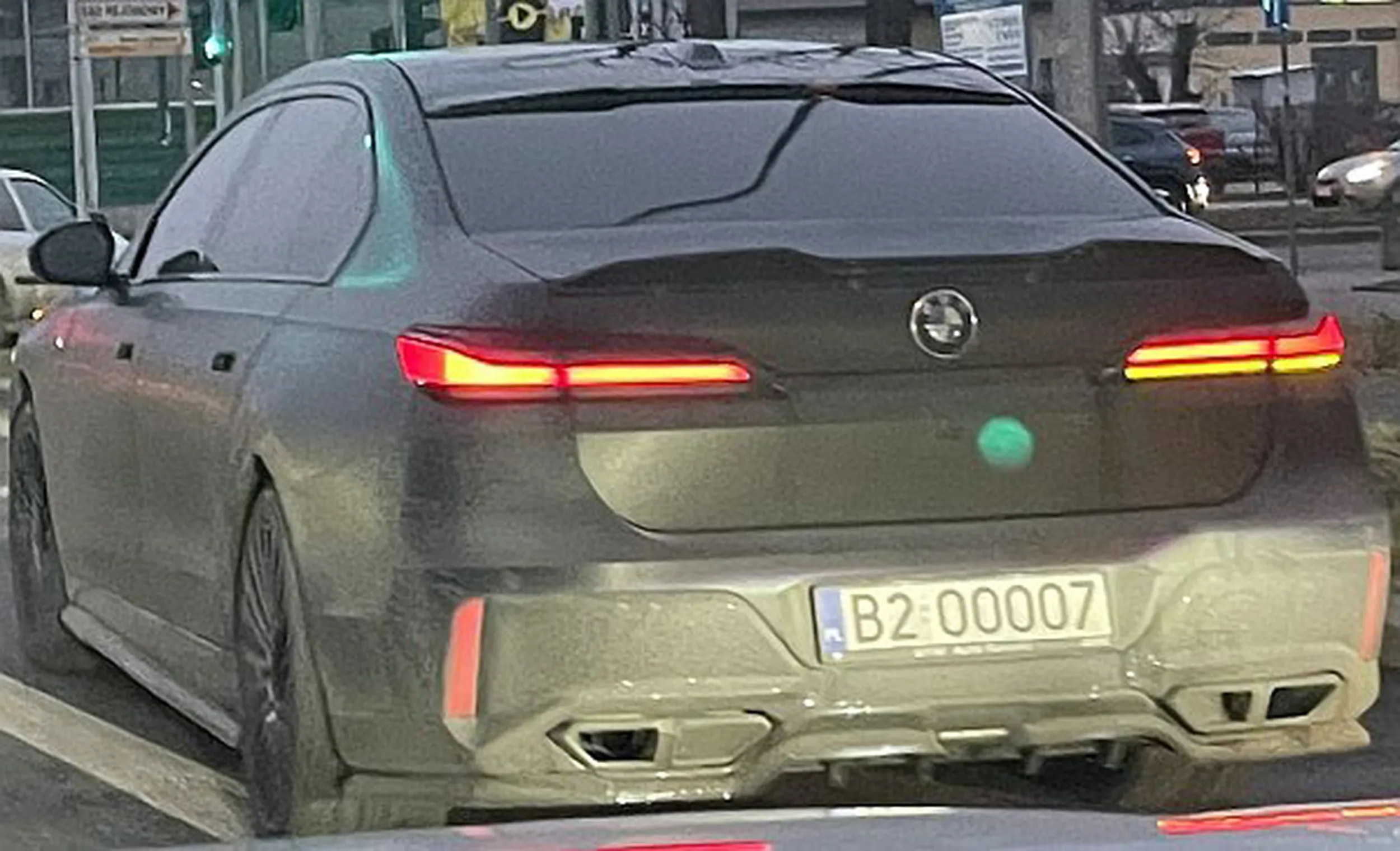 Fajny numer, blacha B2 OOOO7