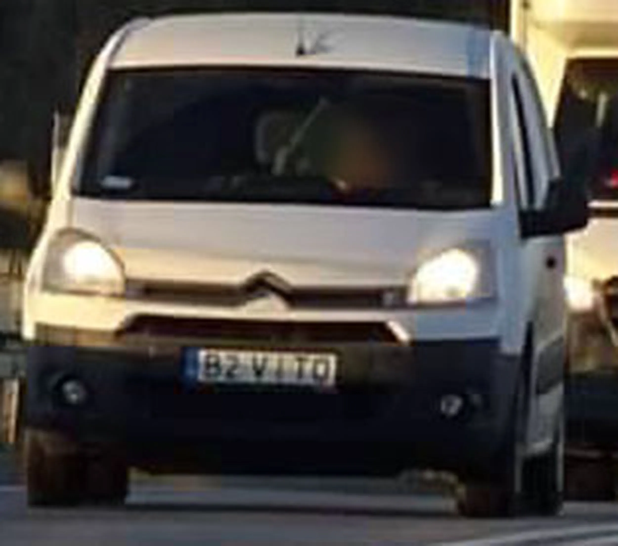 Fajny numer, blacha B2 VITO