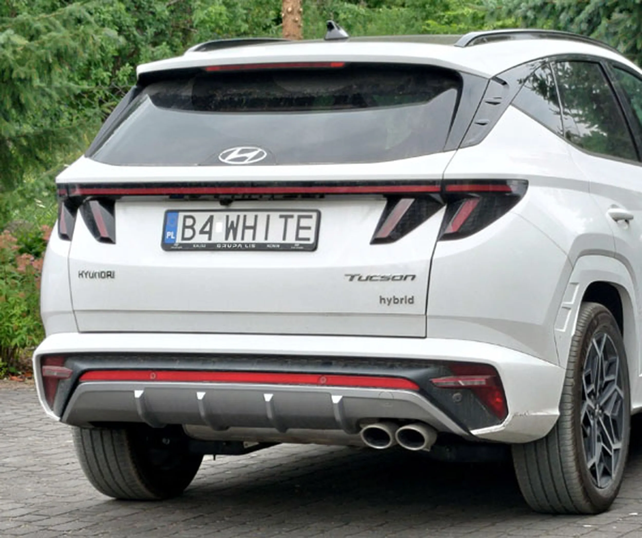 Fajny numer, blacha B4 WHITE