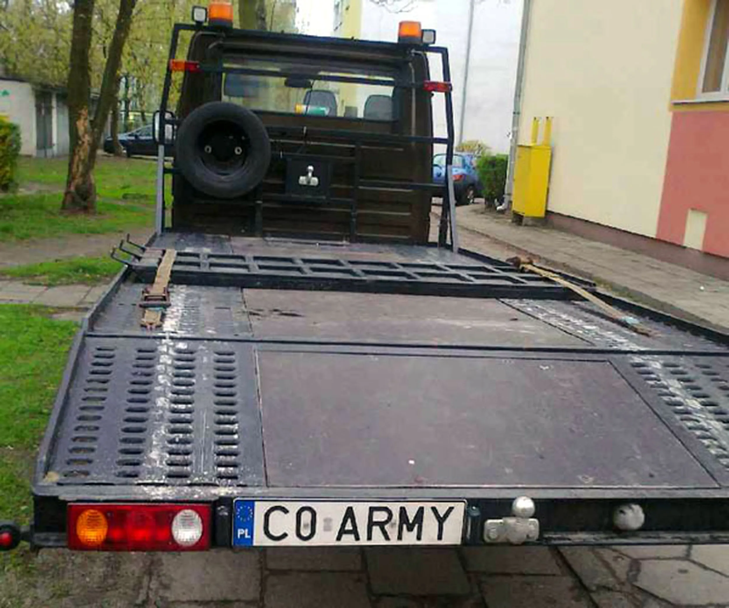 Fajny numer, blacha C0 ARMY