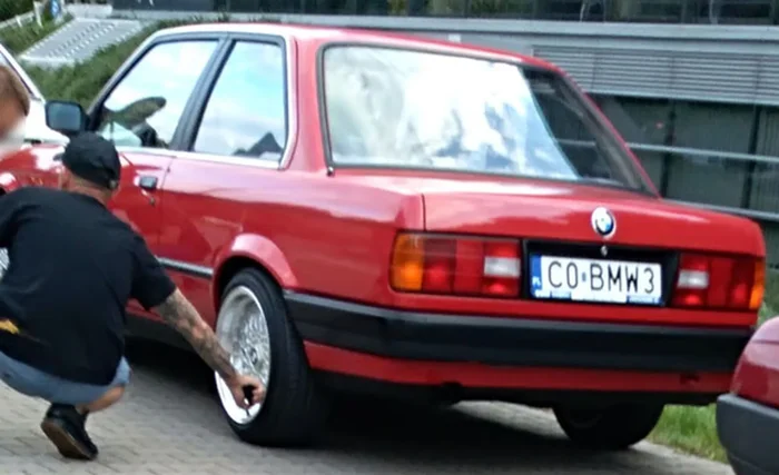 Fajny numer, blacha C0 BMW3