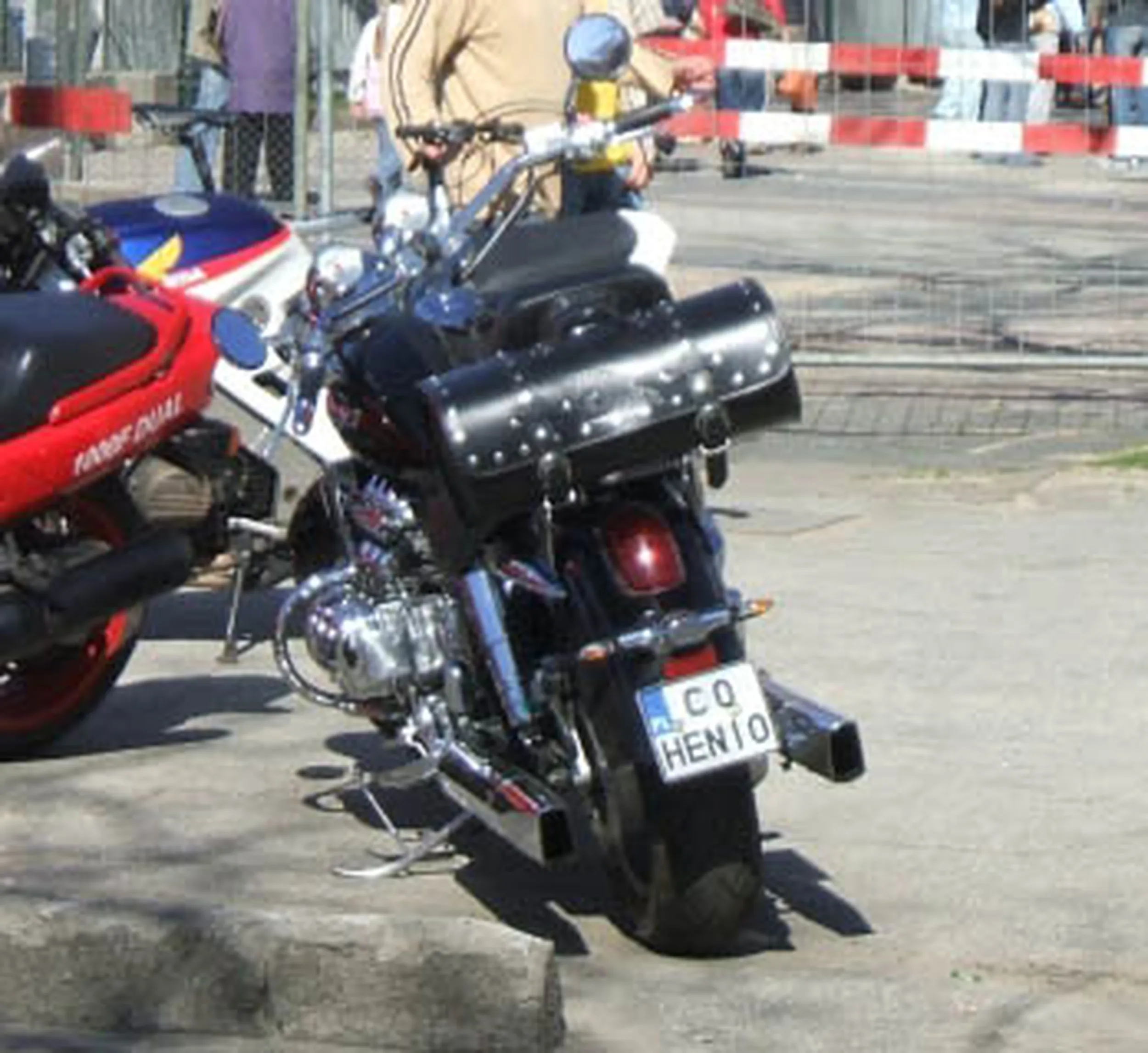 Fajny numer, blacha C0 HENIO