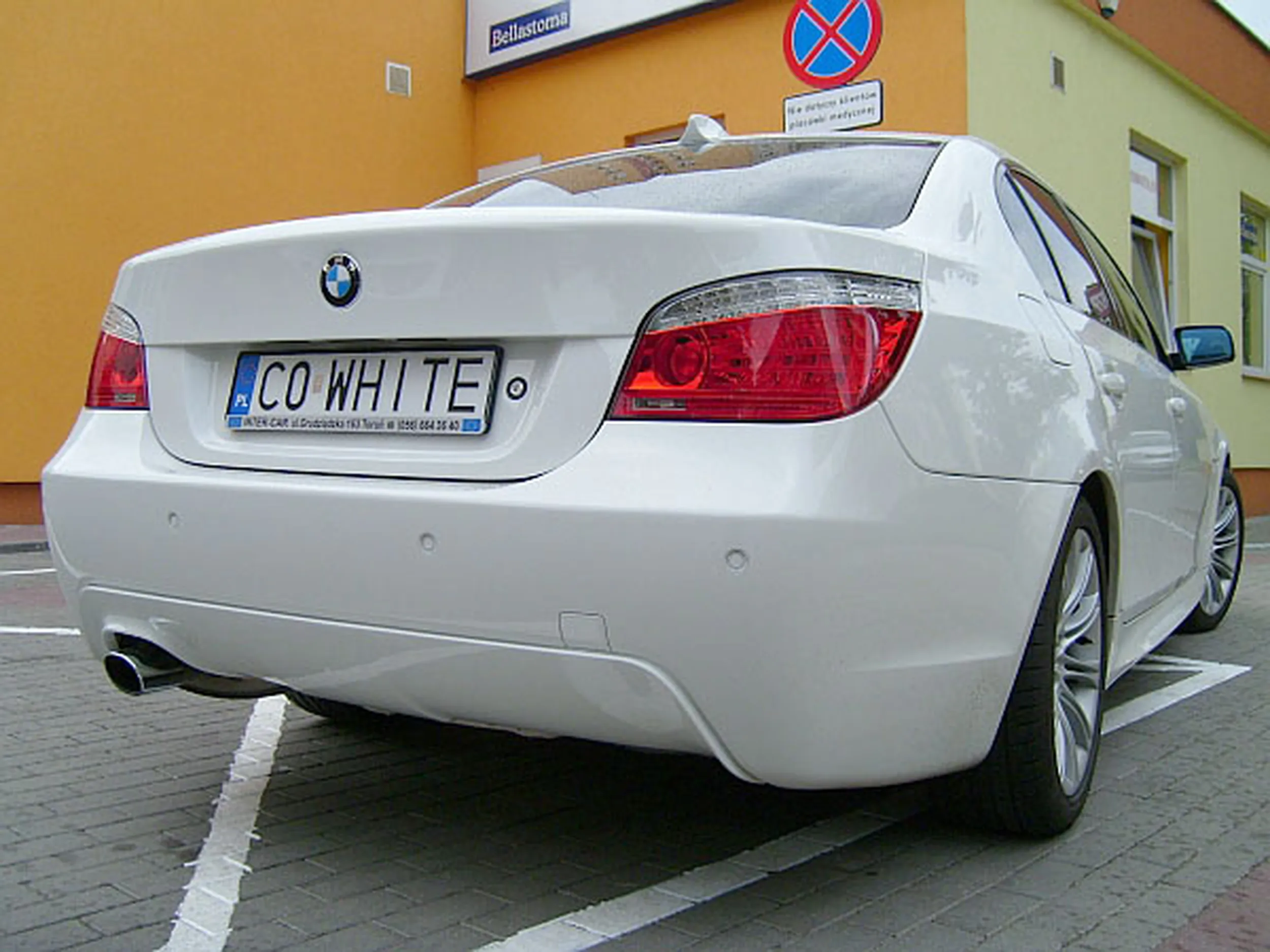 Fajny numer, blacha C0 WHITE