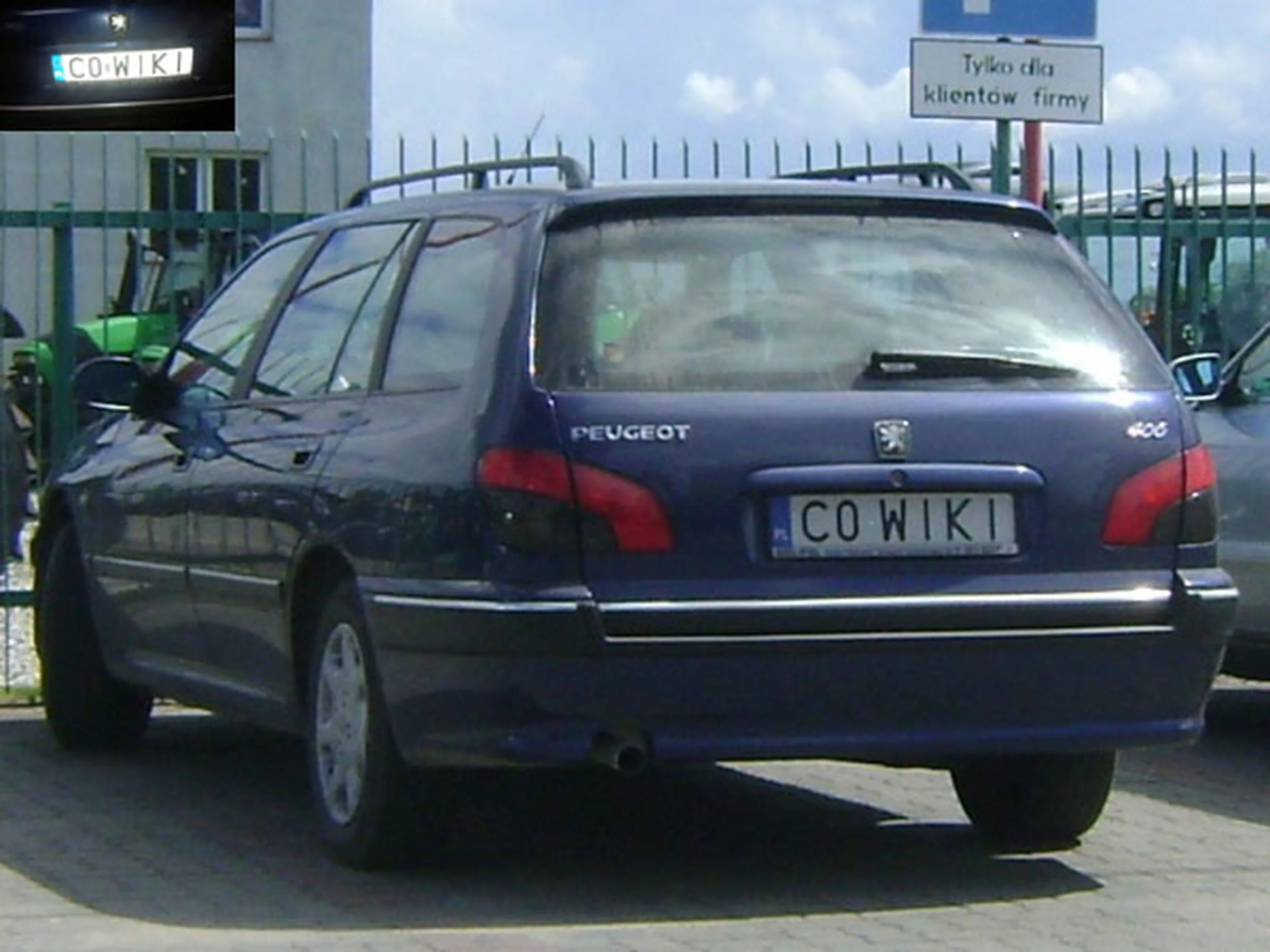 Fajny numer, blacha C0 WIKI