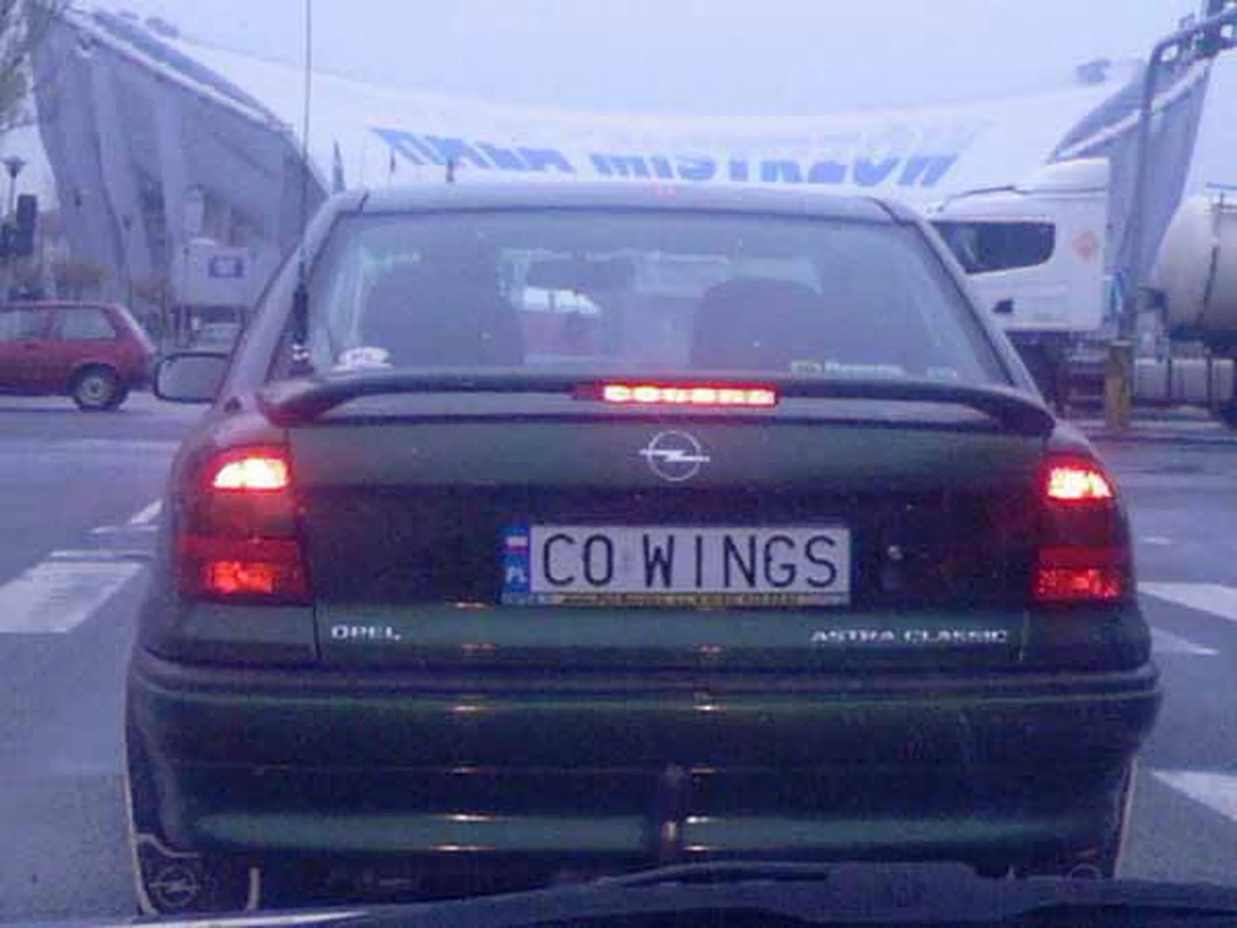 Fajny numer, blacha C0 WINGS