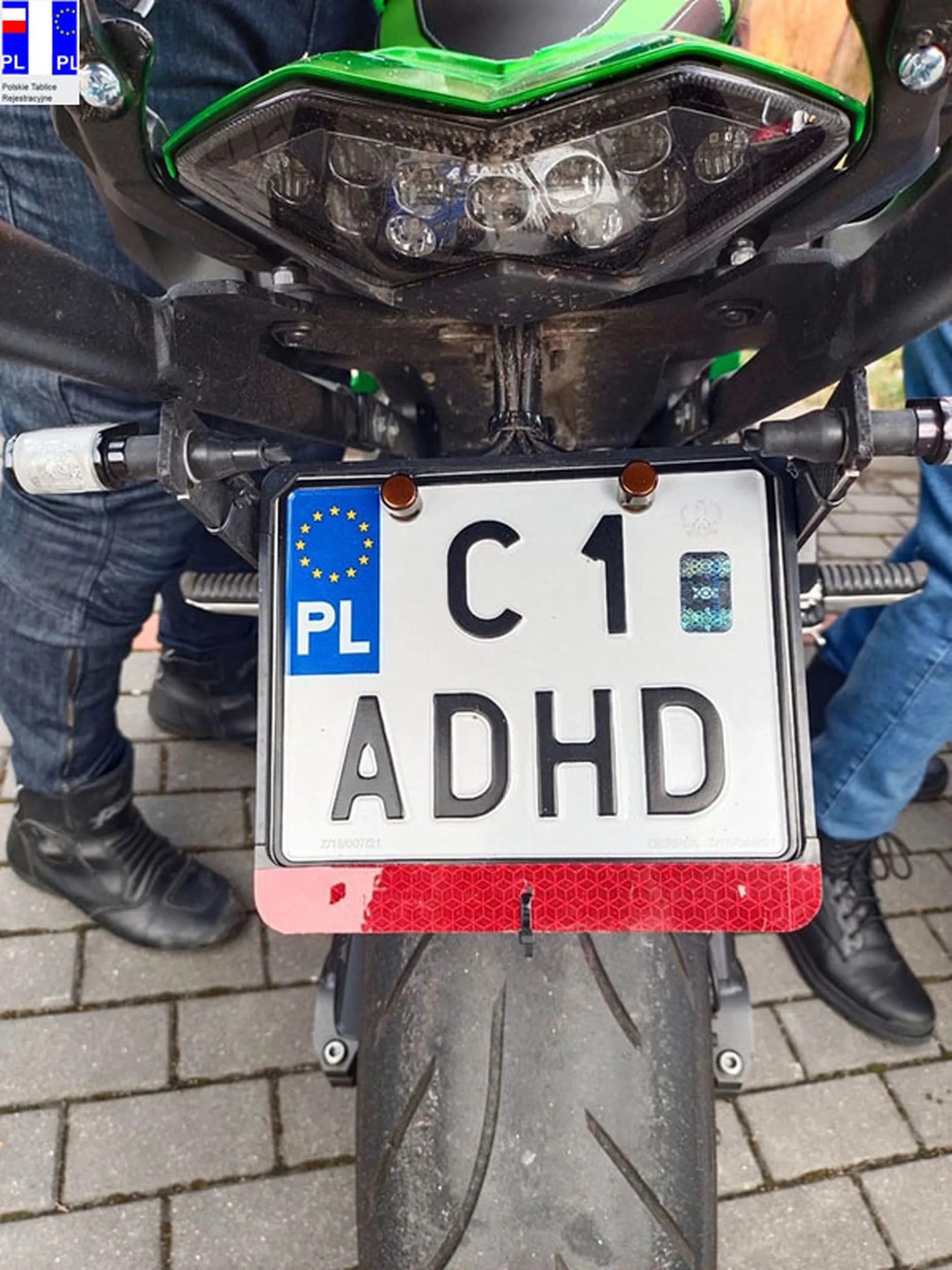 Fajny numer, blacha C1 ADHD