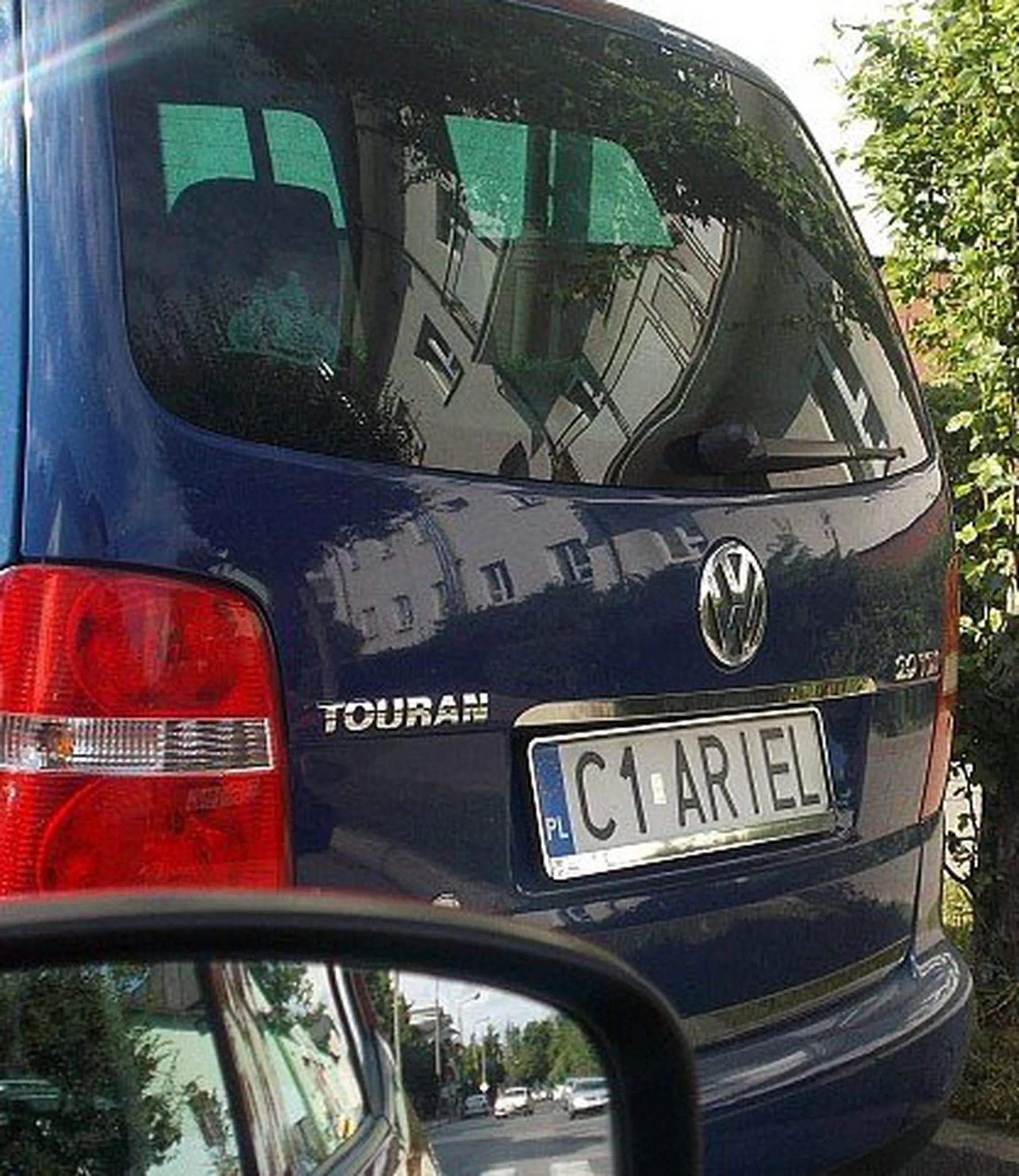 Fajny numer, blacha C1 ARIEL