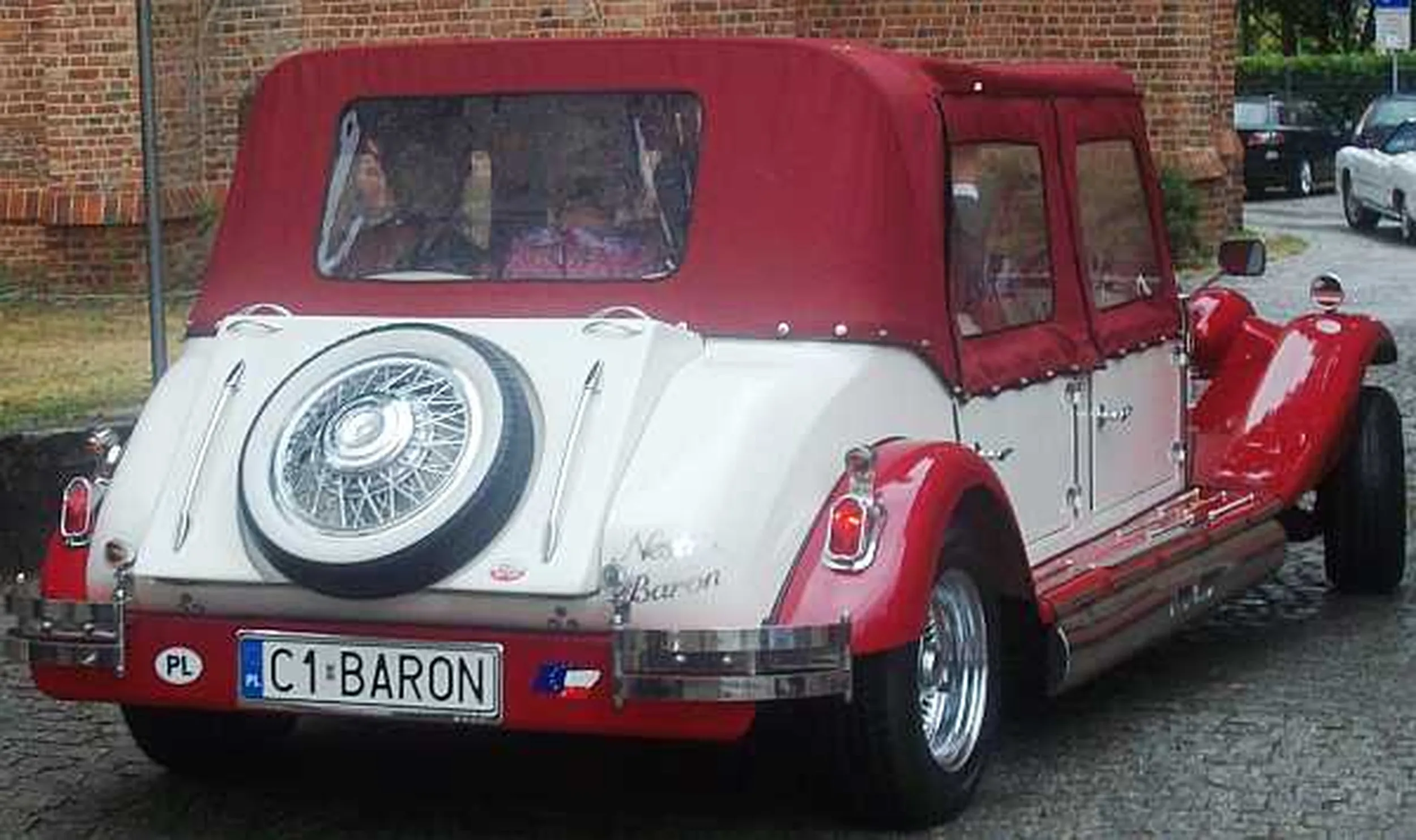 Fajny numer, blacha C1 BARON