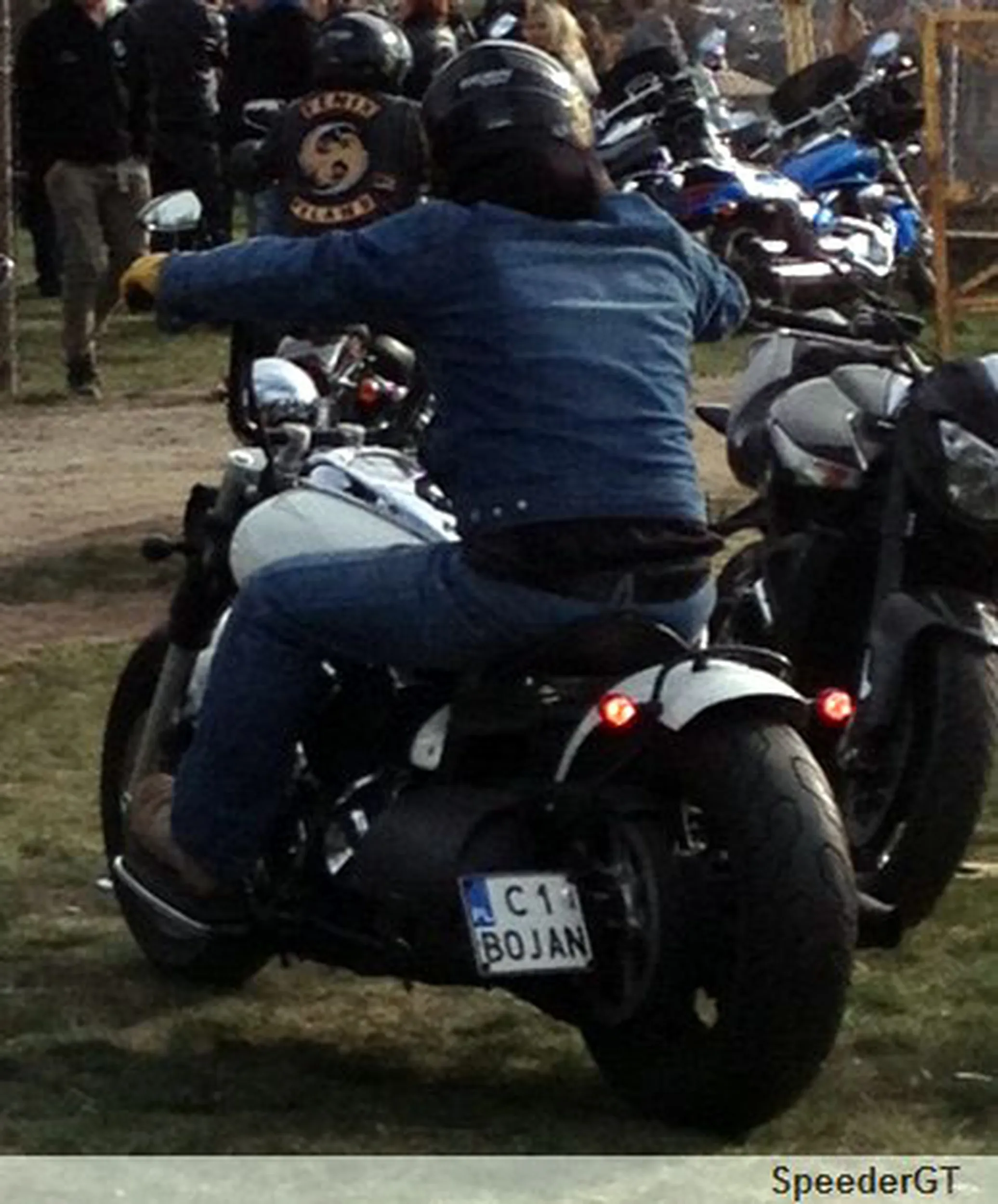 Fajny numer, blacha C1 BOJAN