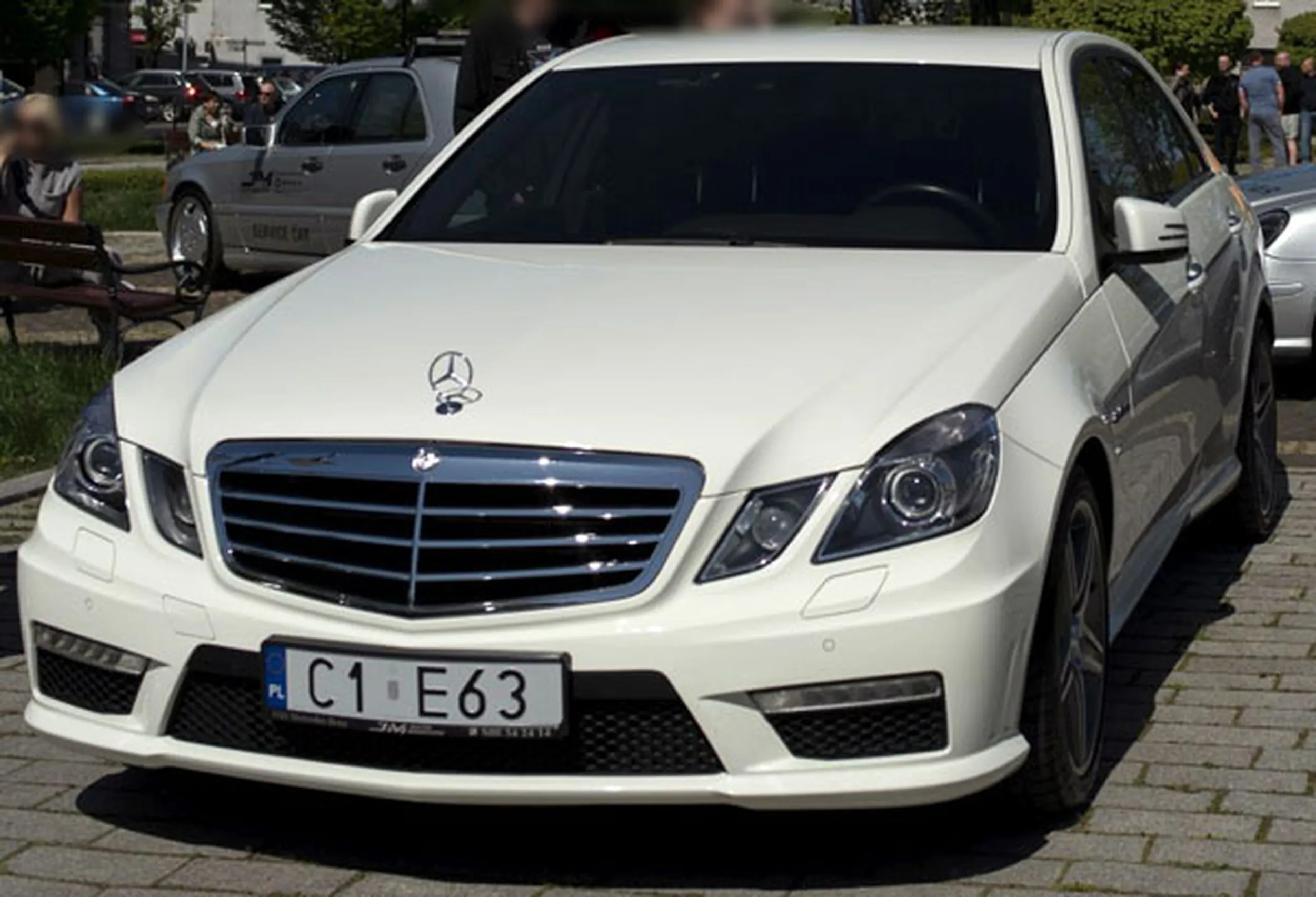 Fajny numer, blacha C1 E63