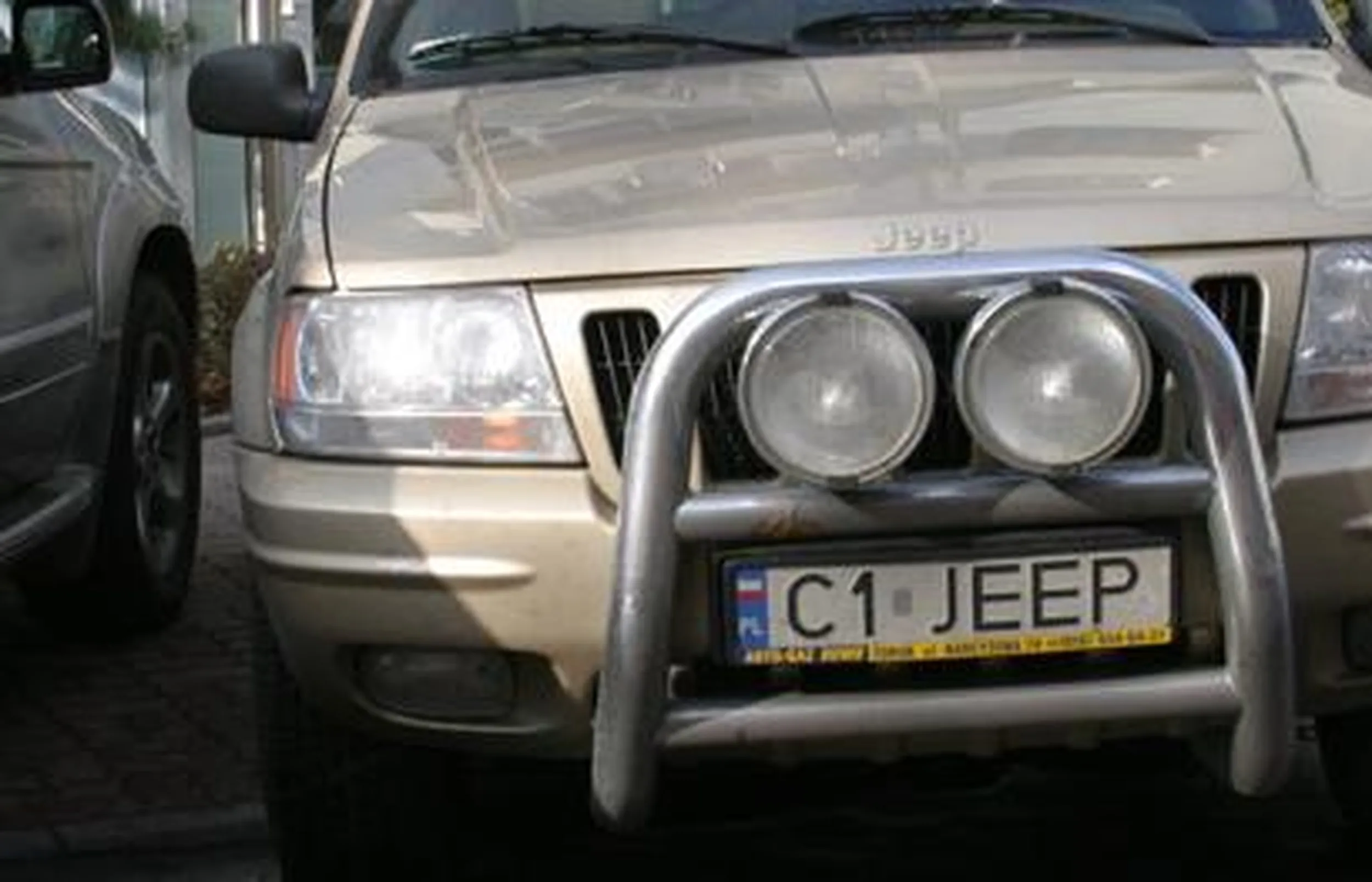 Fajny numer, blacha C1 JEEP