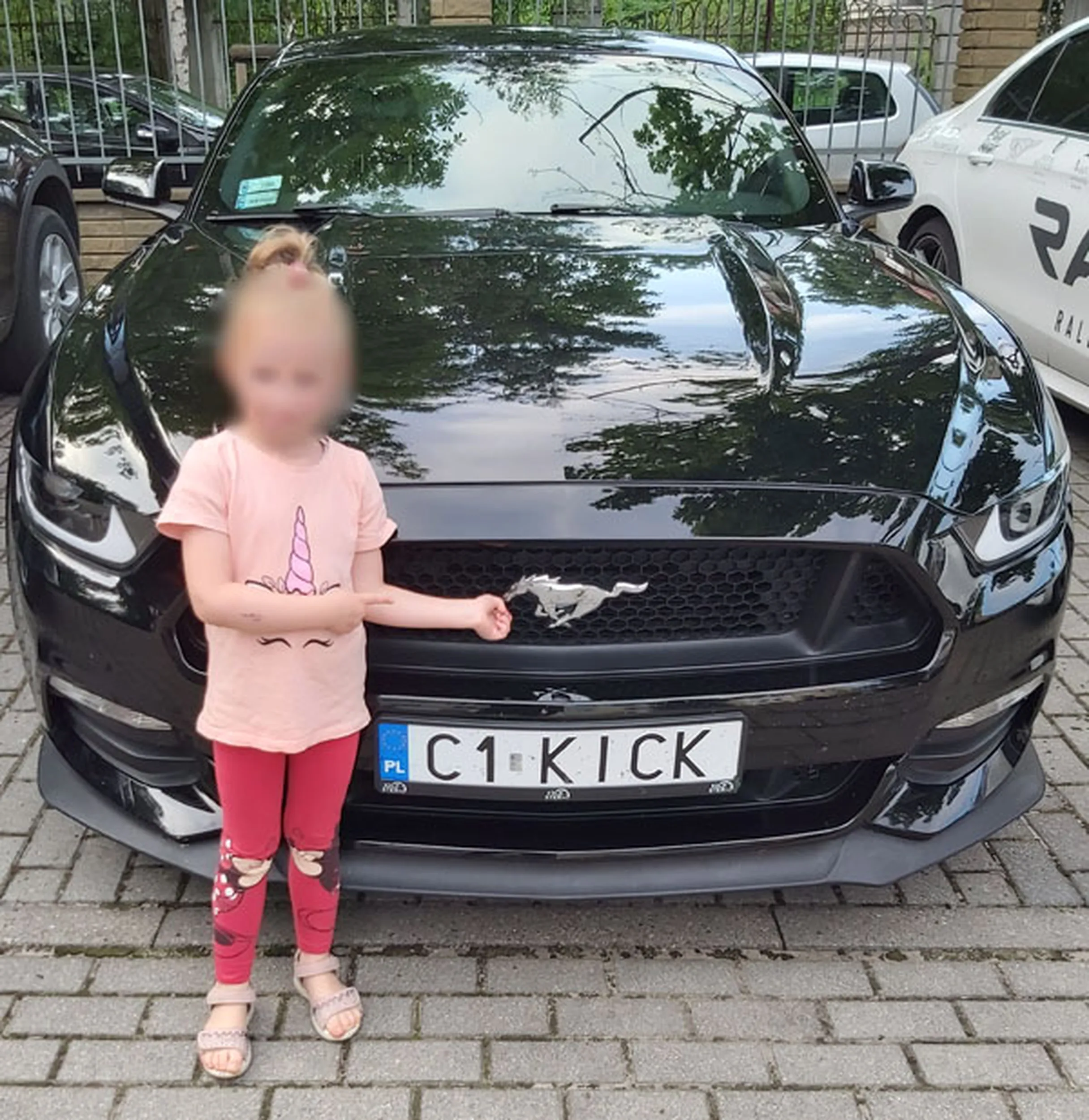 Fajny numer, blacha C1 KICK