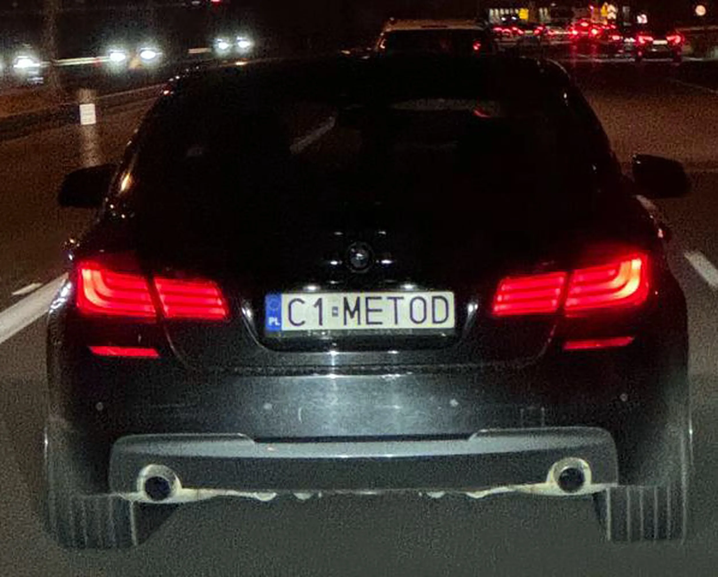 Fajny numer, blacha C1 METOD