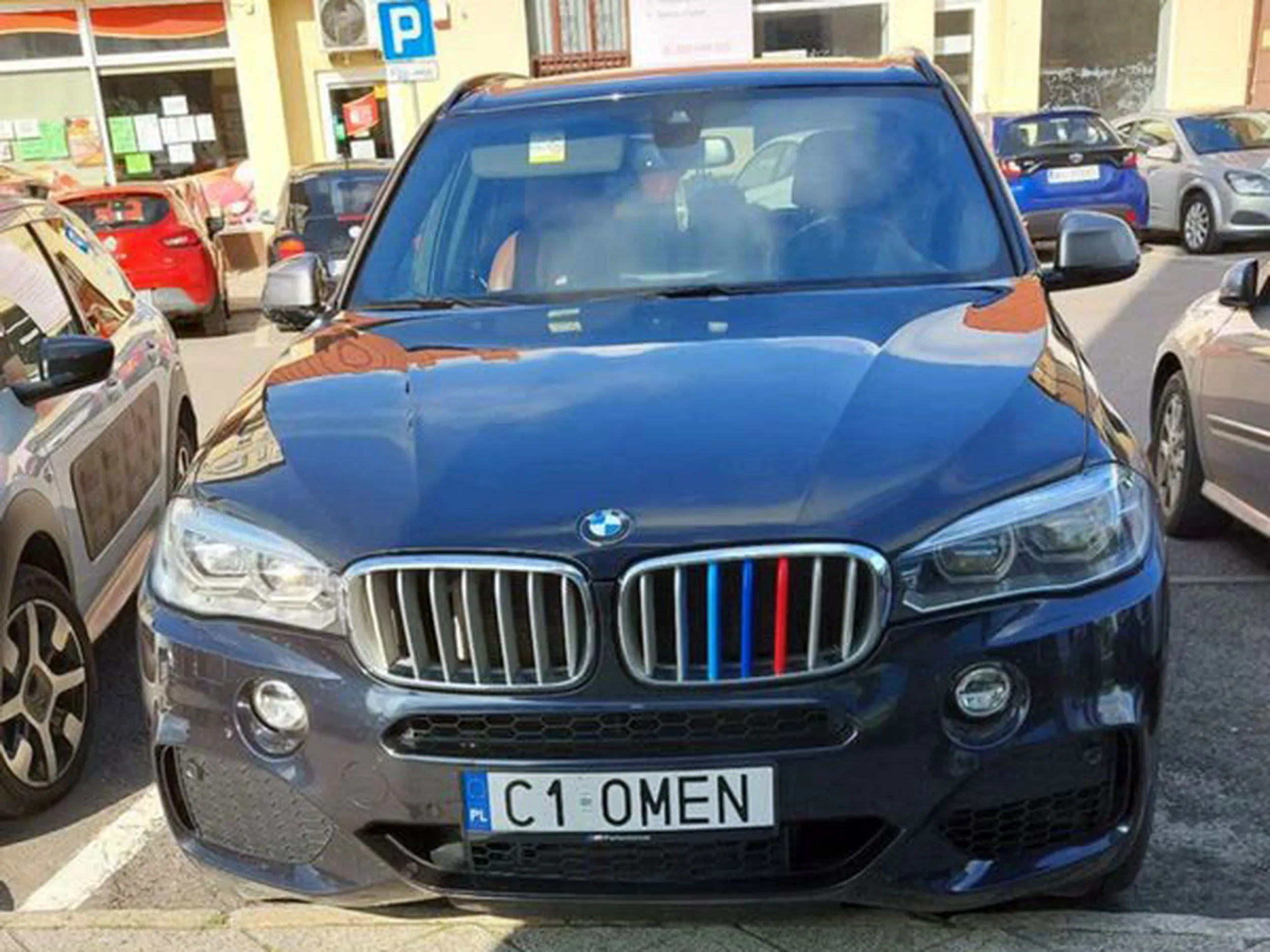 Fajny numer, blacha C1 OMEN