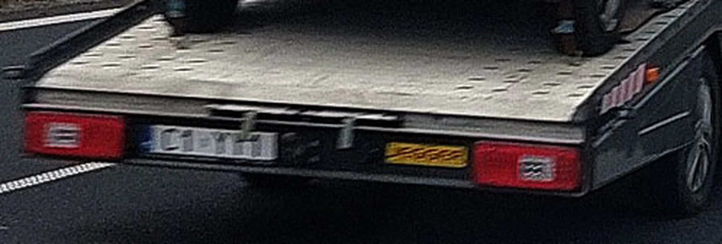 Fajny numer, blacha C1 YY1